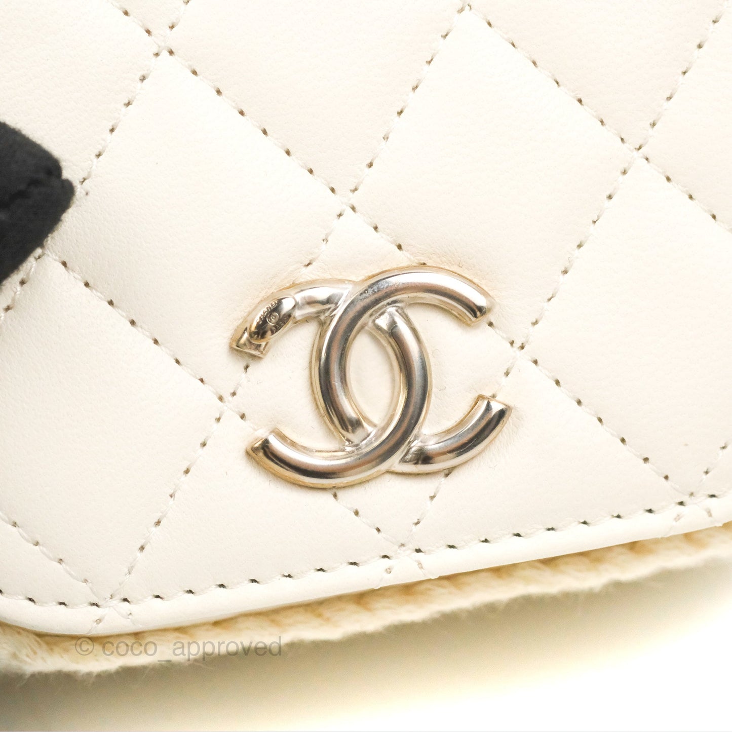 LChanel Mini Bag White Lambskin Crochet Gold Hardware 22C