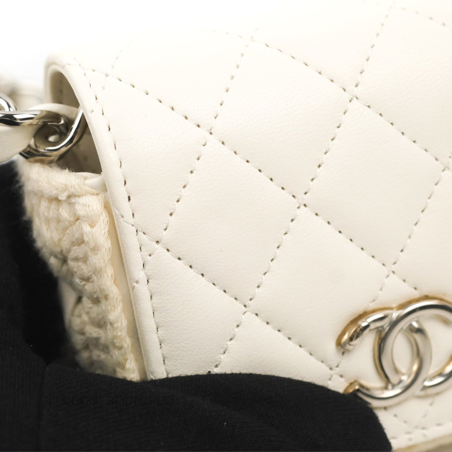 LChanel Mini Bag White Lambskin Crochet Gold Hardware 22C