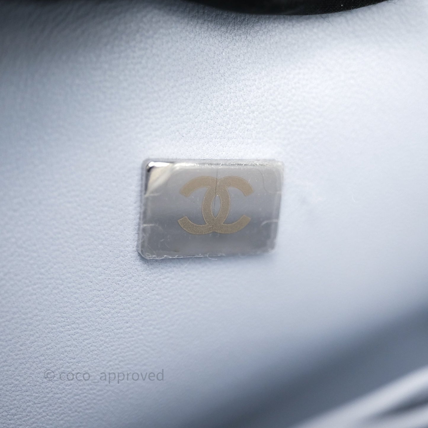 Chanel Classic M/L Medium Flap Light Blue Caviar Silver Hardware