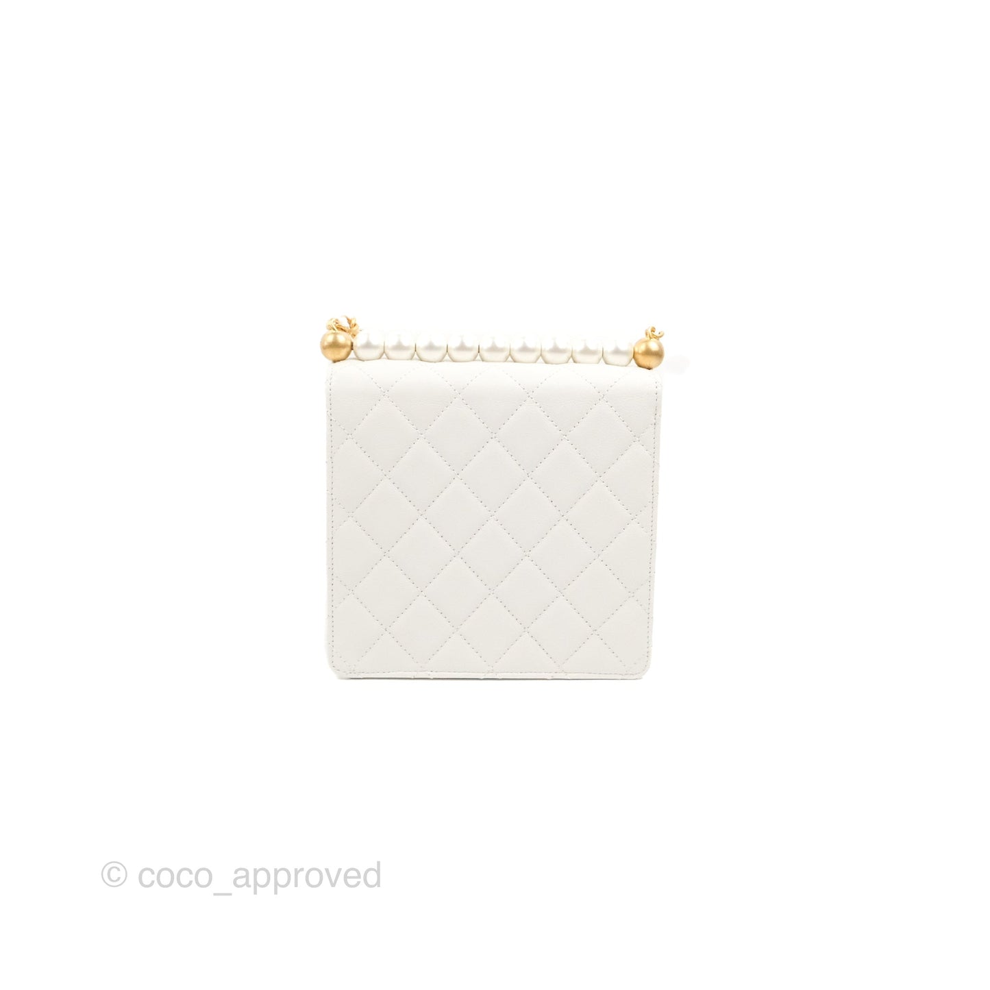 Chanel Quilted Chic Pearls Flap White Goatskin Aged Gold Hardware