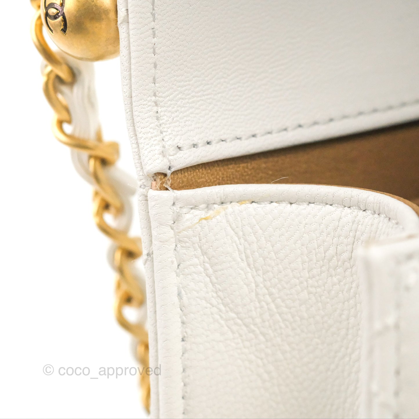 Chanel Quilted Chic Pearls Flap White Goatskin Aged Gold Hardware