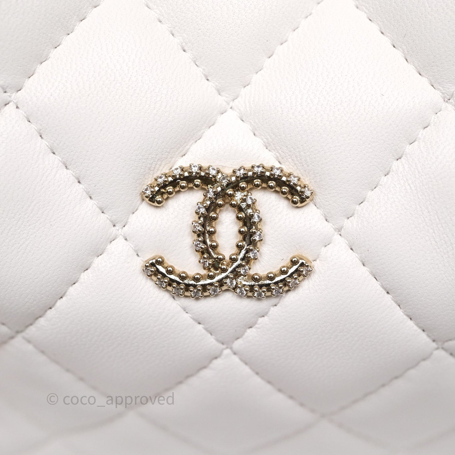 Chanel Crystal Top Handle Hobo Bag with Chain Quilted White Lambskin Gold Hardware 25B