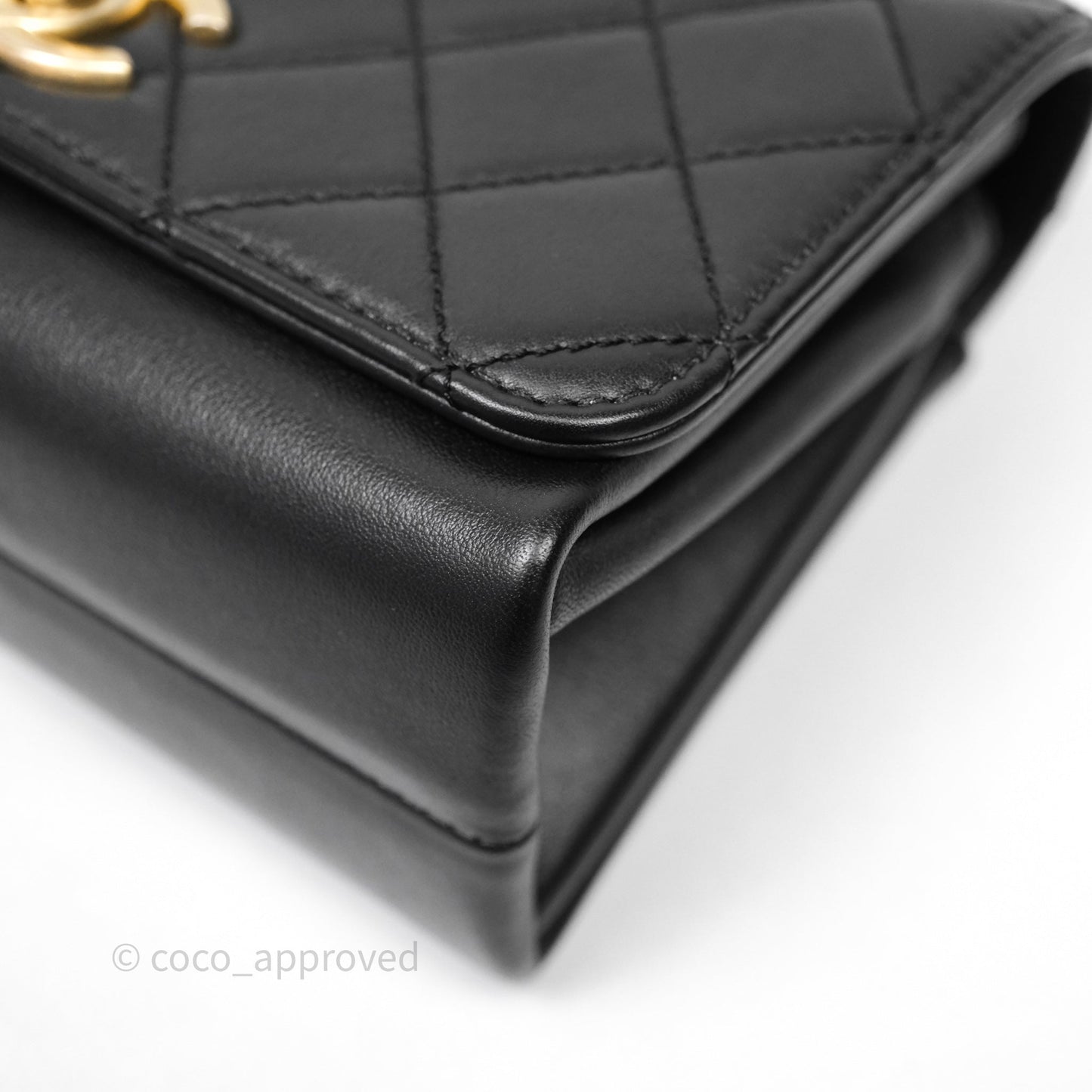 Chanel Pearl Chain Bag Black Calfskin Aged Gold Hardware