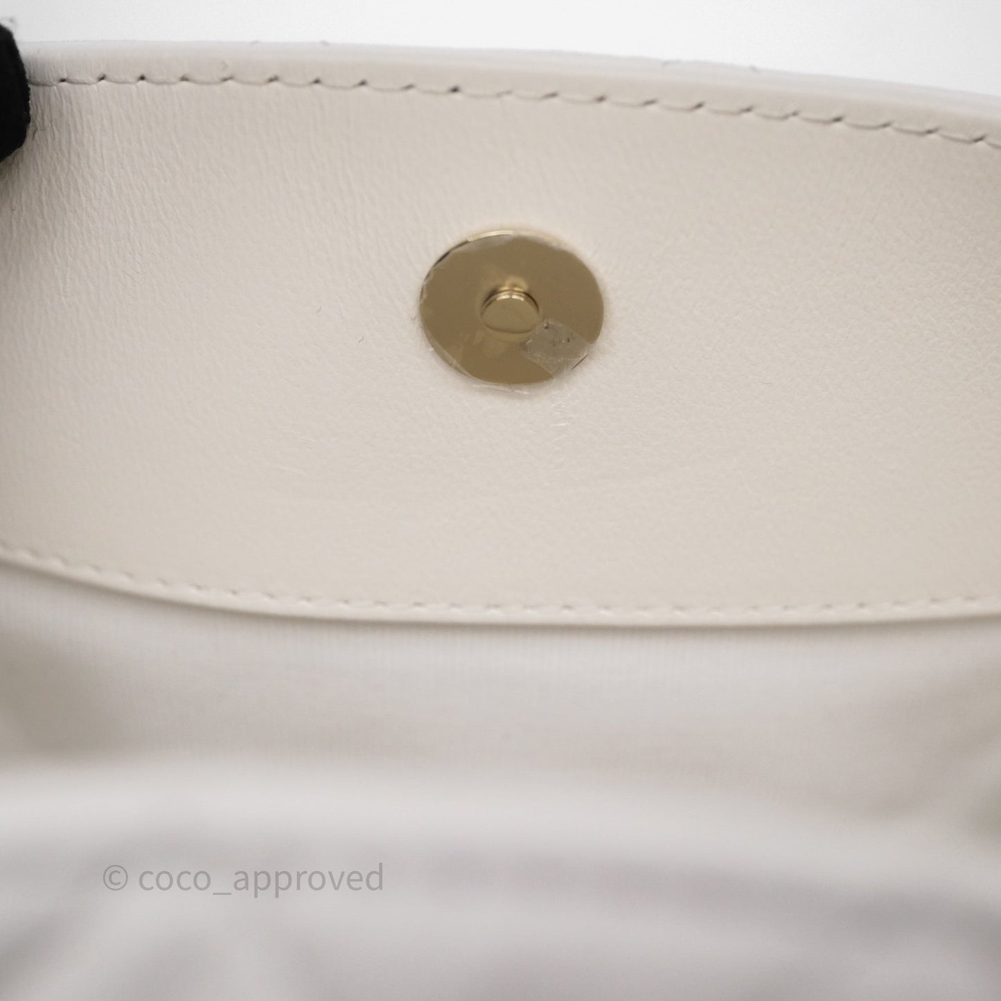 Chanel Crystal Top Handle Hobo Bag with Chain Quilted White Lambskin Gold Hardware 25B