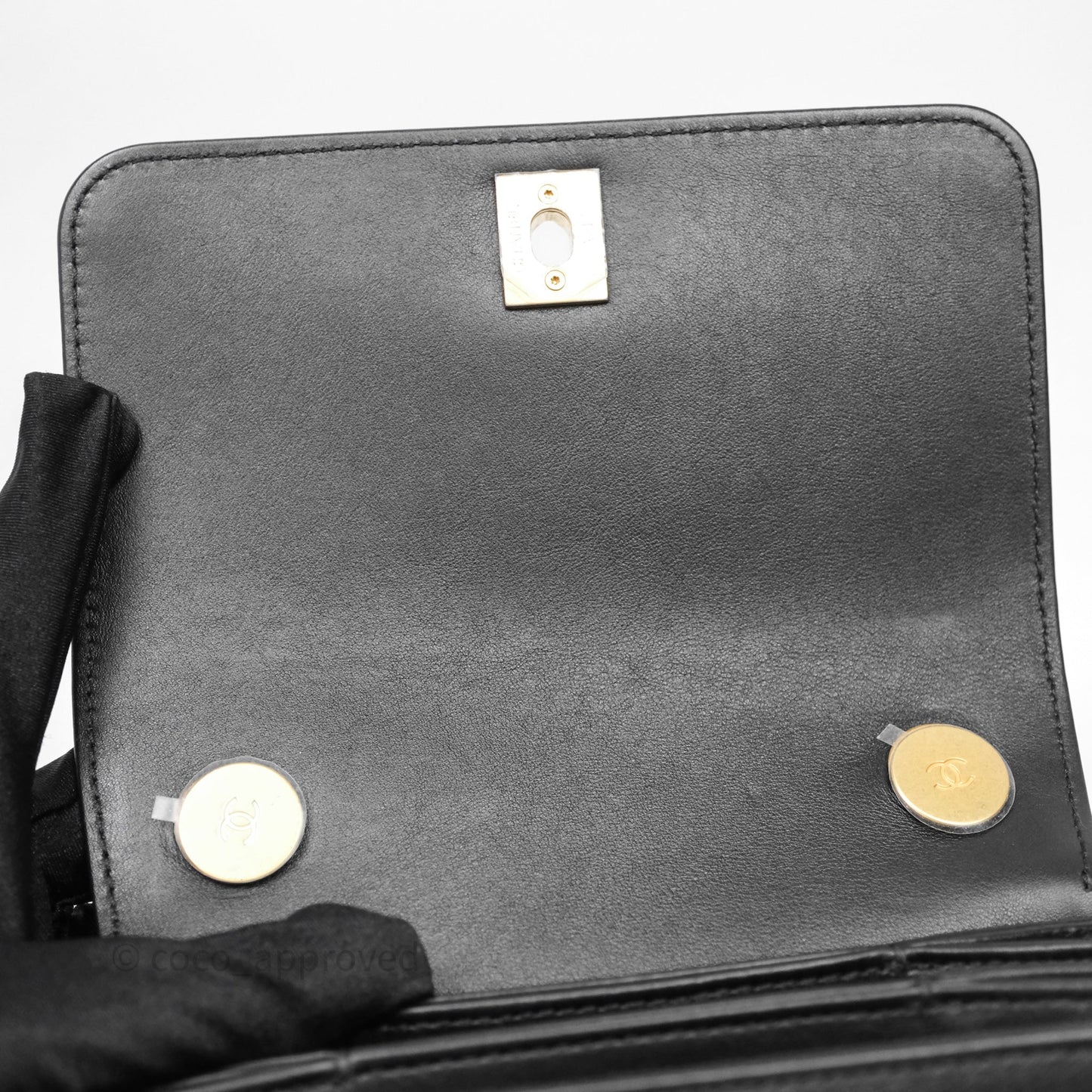 Chanel Pearl Chain Bag Black Calfskin Aged Gold Hardware
