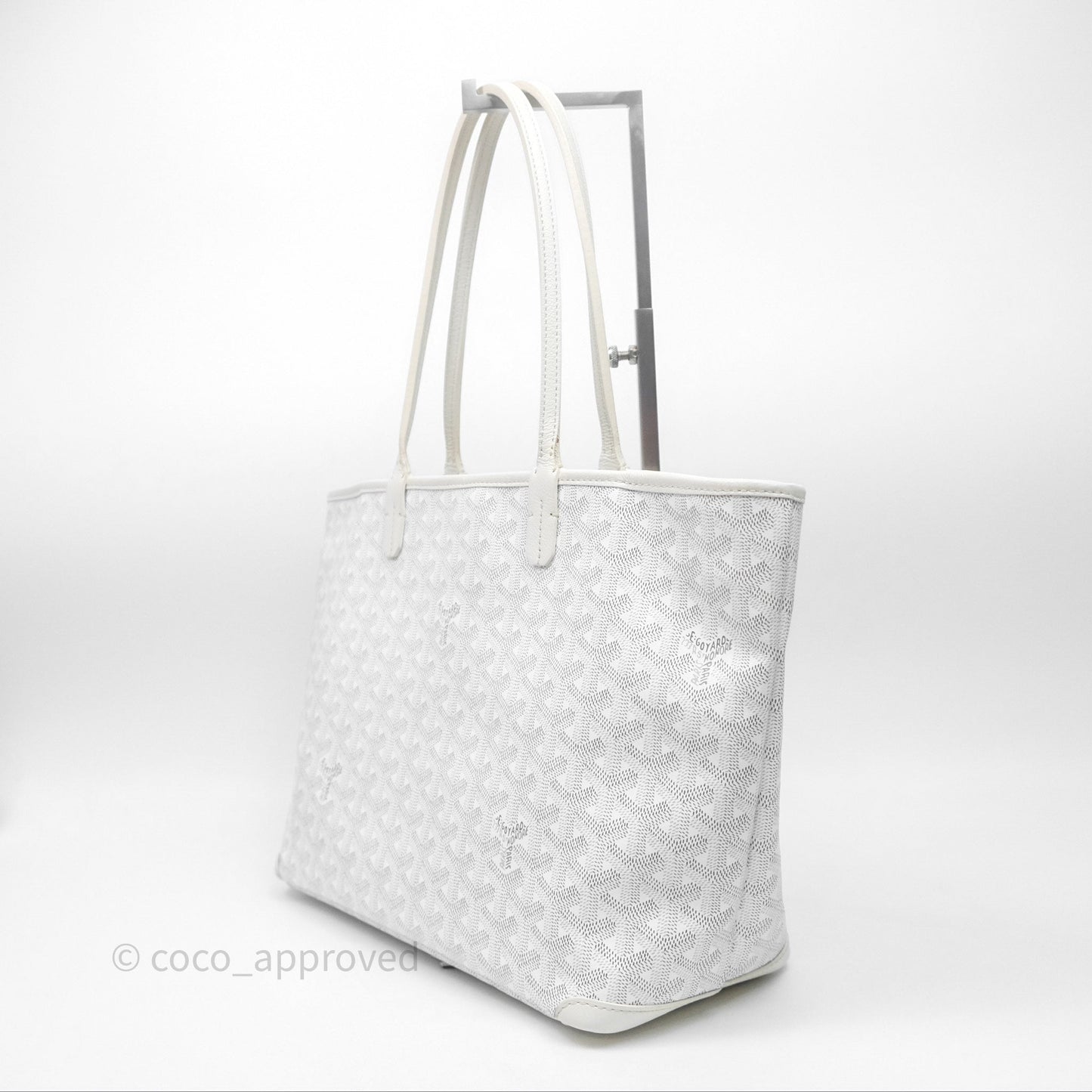 Goyard Artois Goyardine Canvas PM⁣⁣⁣⁣⁣⁣⁣⁣⁣⁣⁣⁣⁣⁣⁣⁣⁣⁣⁣⁣ White Canvas