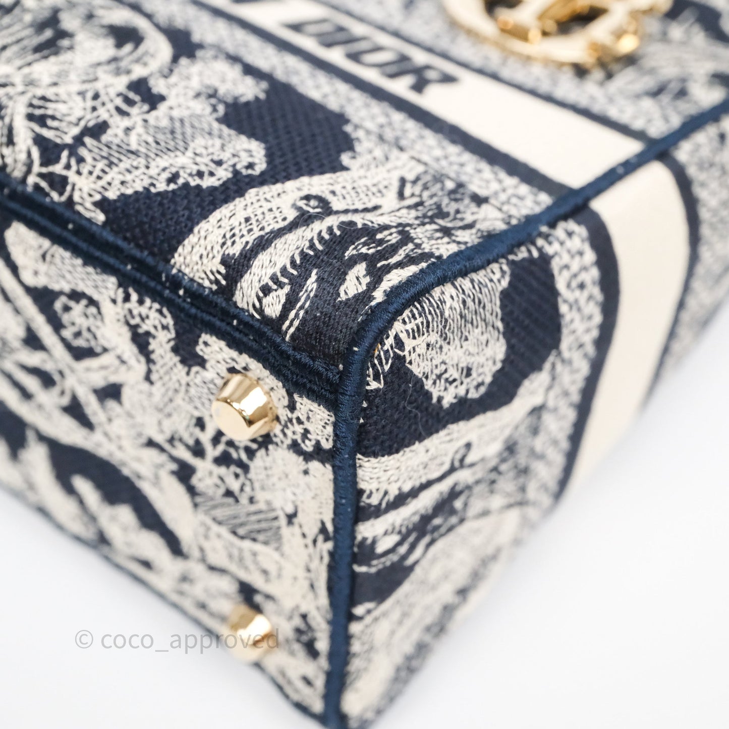 Christian Dior Medium Lady D-Lite Bag Blue Toile de Jouy Reverse Embroidery