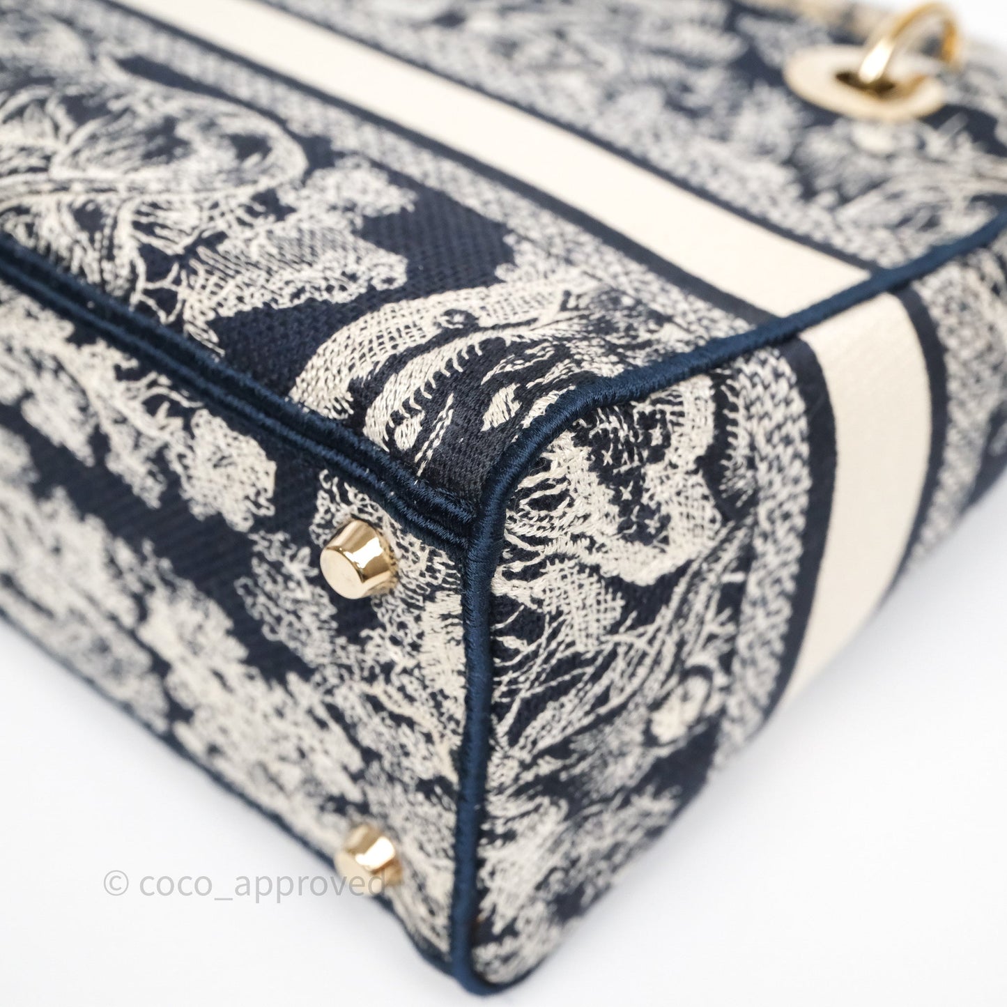 Christian Dior Medium Lady D-Lite Bag Blue Toile de Jouy Reverse Embroidery
