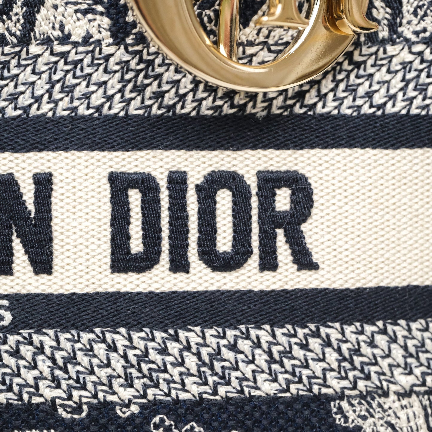 Christian Dior Medium Lady D-Lite Bag Blue Toile de Jouy Reverse Embroidery