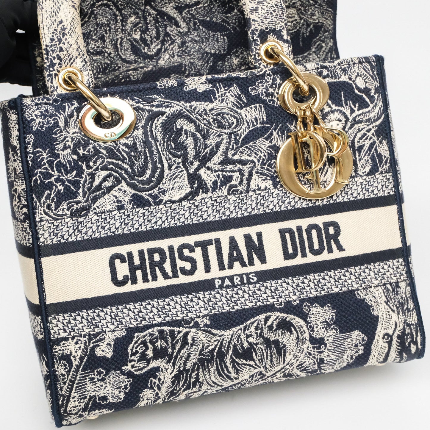 Christian Dior Medium Lady D-Lite Bag Blue Toile de Jouy Reverse Embroidery