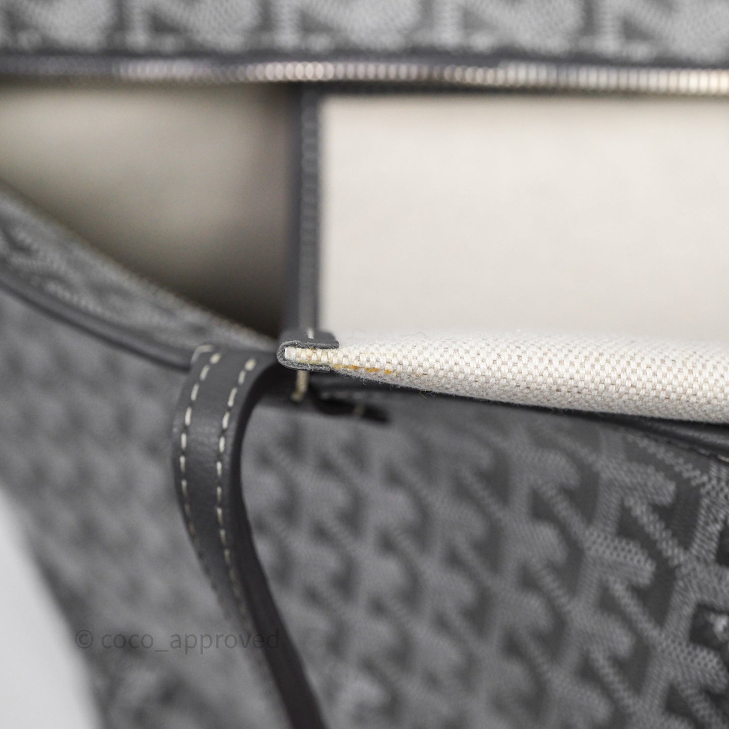 Goyard Artois Tote MM Goyardine Canvas⁣⁣⁣⁣⁣⁣⁣⁣⁣⁣⁣⁣⁣⁣⁣⁣⁣⁣⁣⁣ Grey