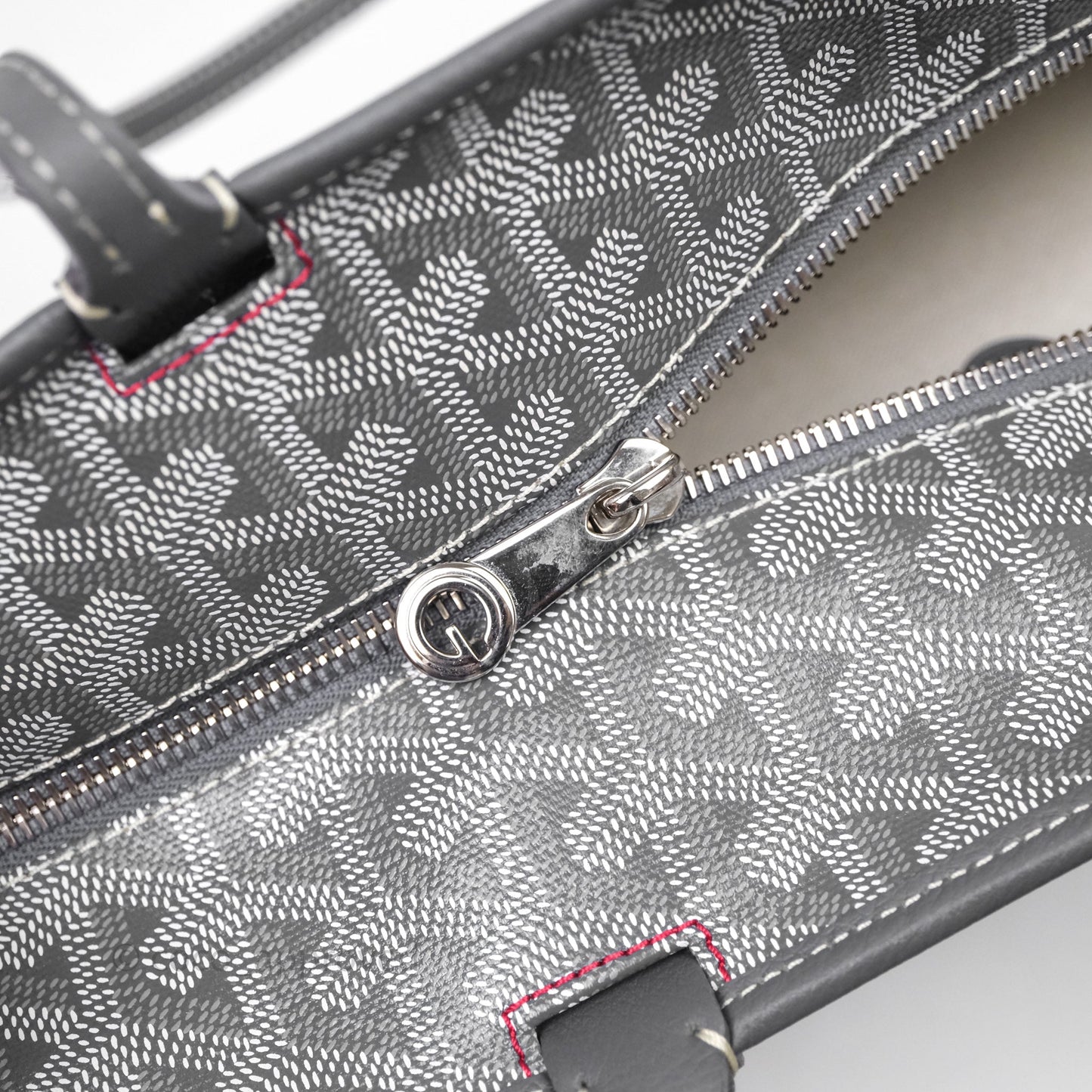 Goyard Artois Tote MM Goyardine Canvas⁣⁣⁣⁣⁣⁣⁣⁣⁣⁣⁣⁣⁣⁣⁣⁣⁣⁣⁣⁣ Grey