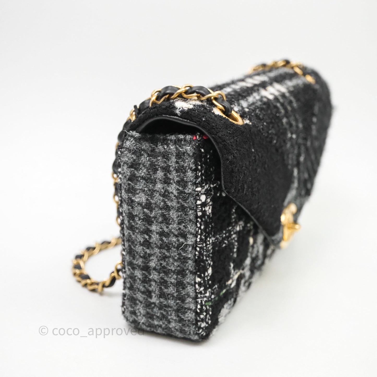 Chanel Tweed Flap Bag Black Grey Tweed Aged Gold Hardware