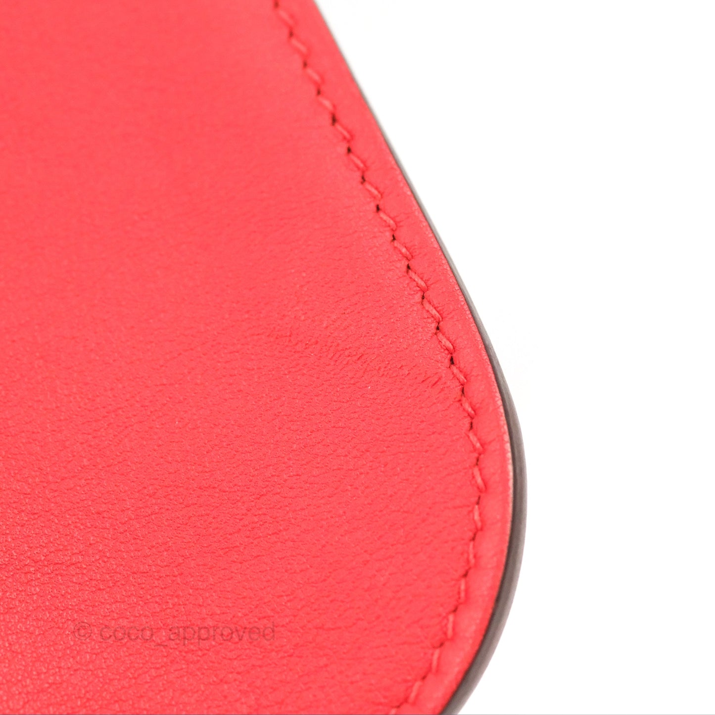 Hermès Halzan 22 Mini Red Swift Palladium Hardware