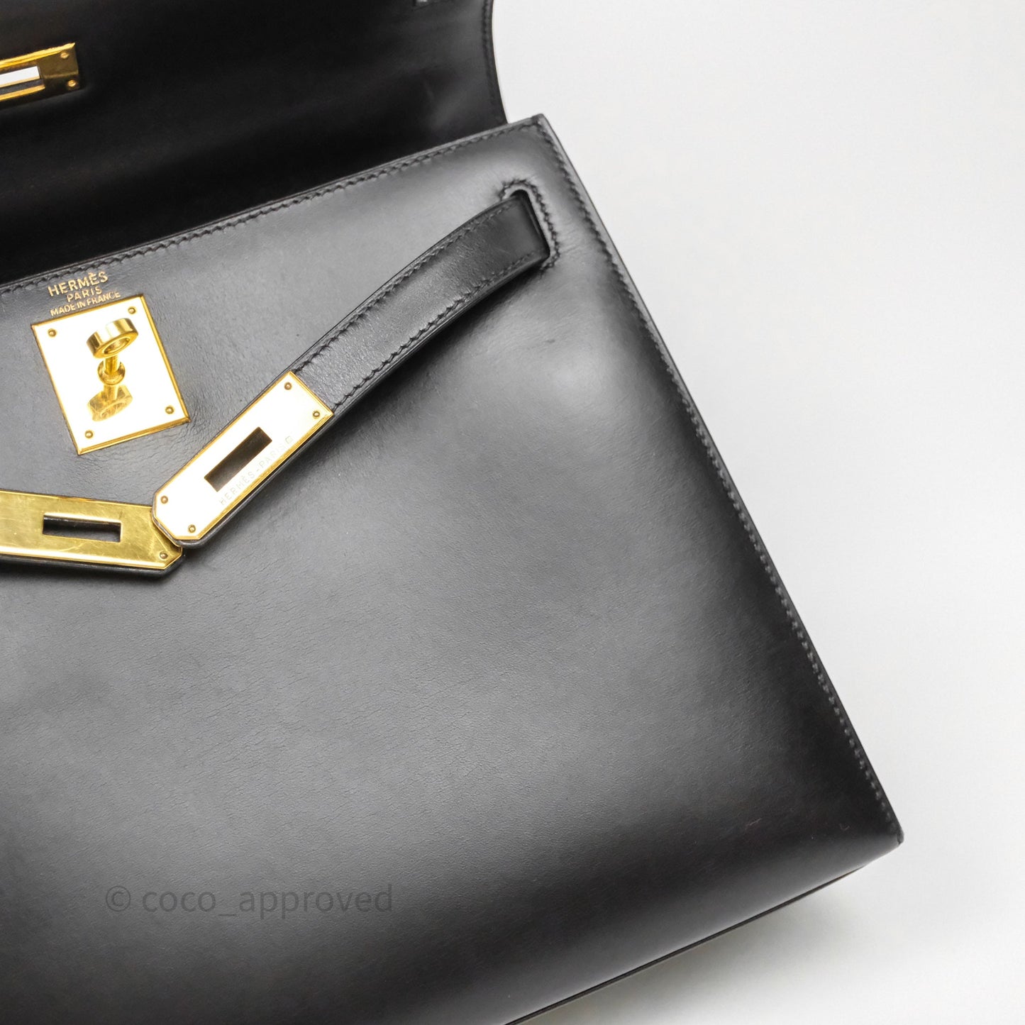 Hermès Vintage Kelly 28 Sellier Black Noir 89 Box Leather Gold Hardware