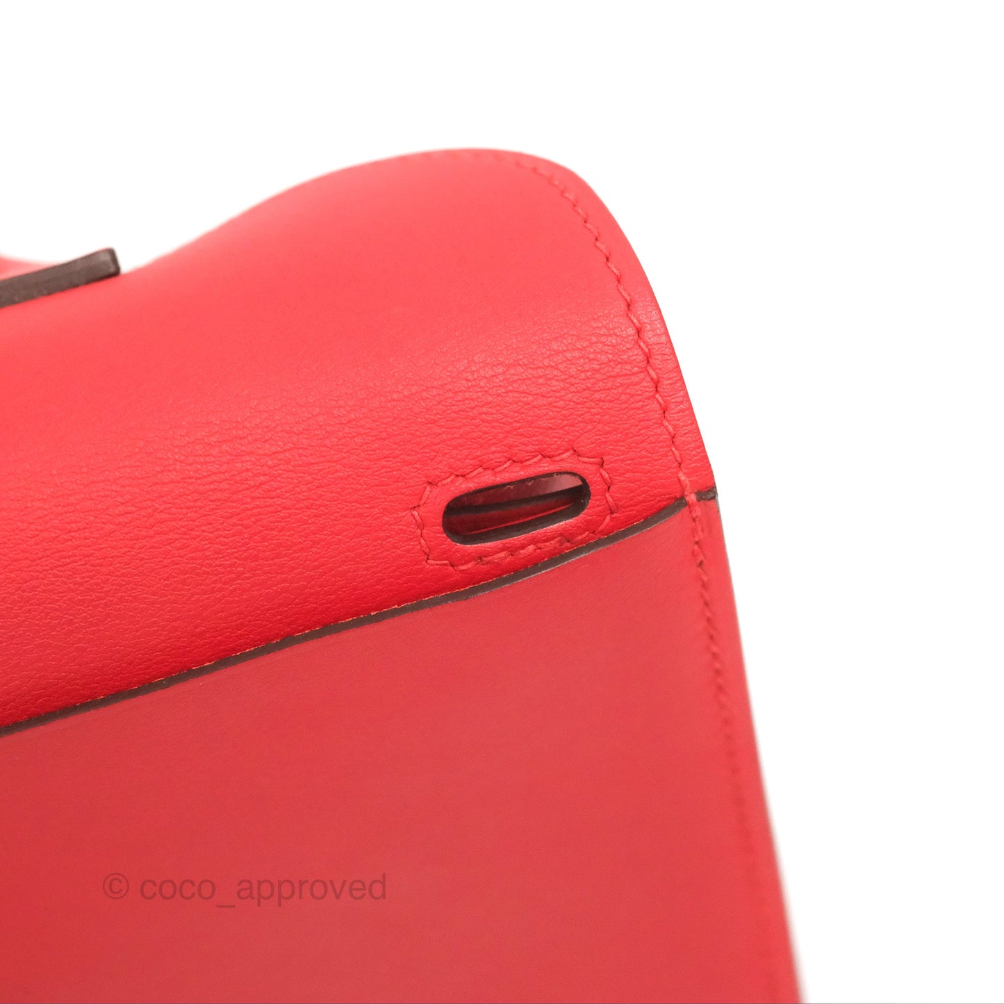 Hermès Halzan 22 Mini Red Swift Palladium Hardware