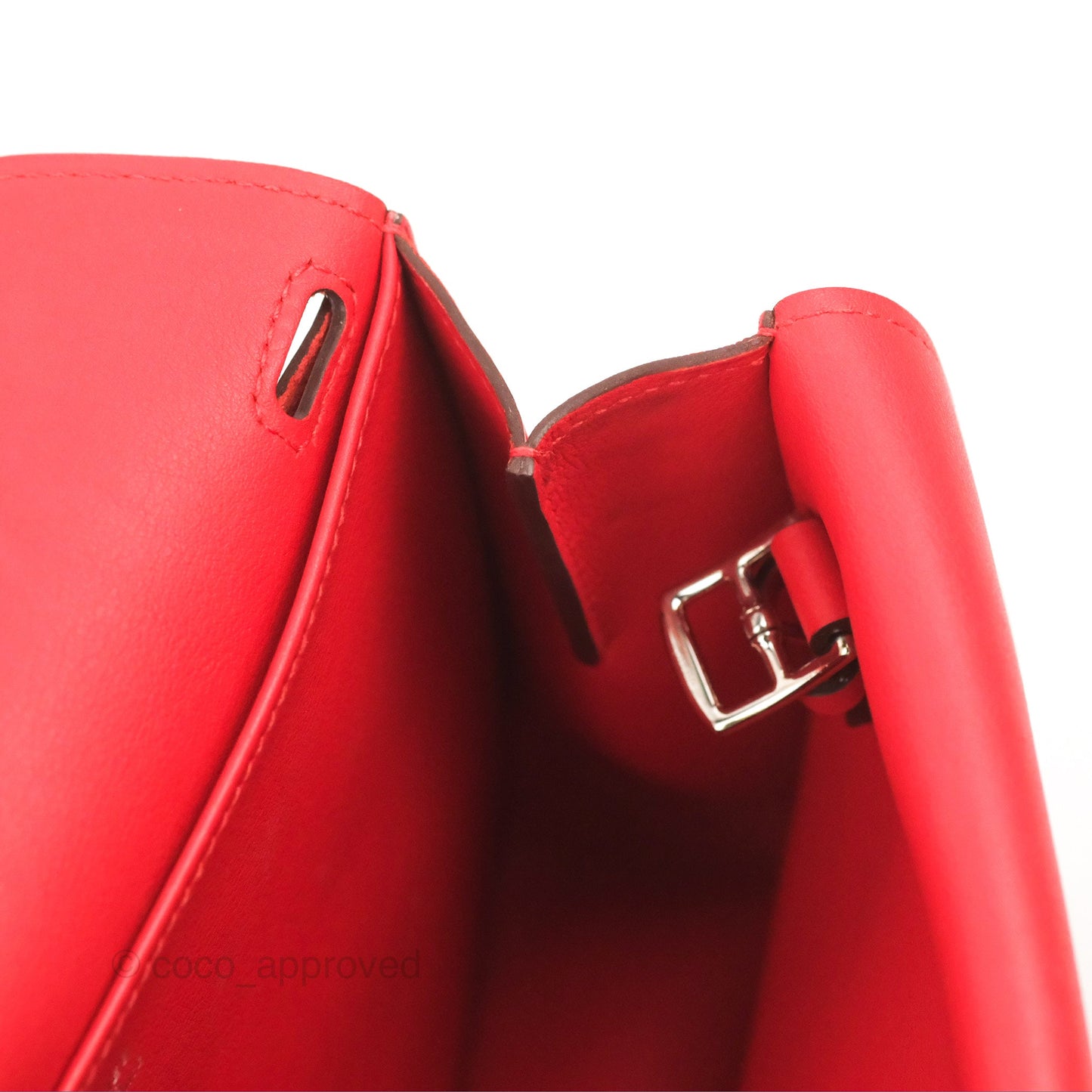 Hermès Halzan 22 Mini Red Swift Palladium Hardware