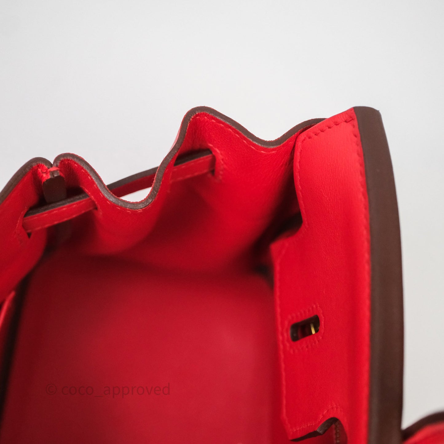 Hermes Birkin 25 Retourne Rouge Swift Gold Hardware