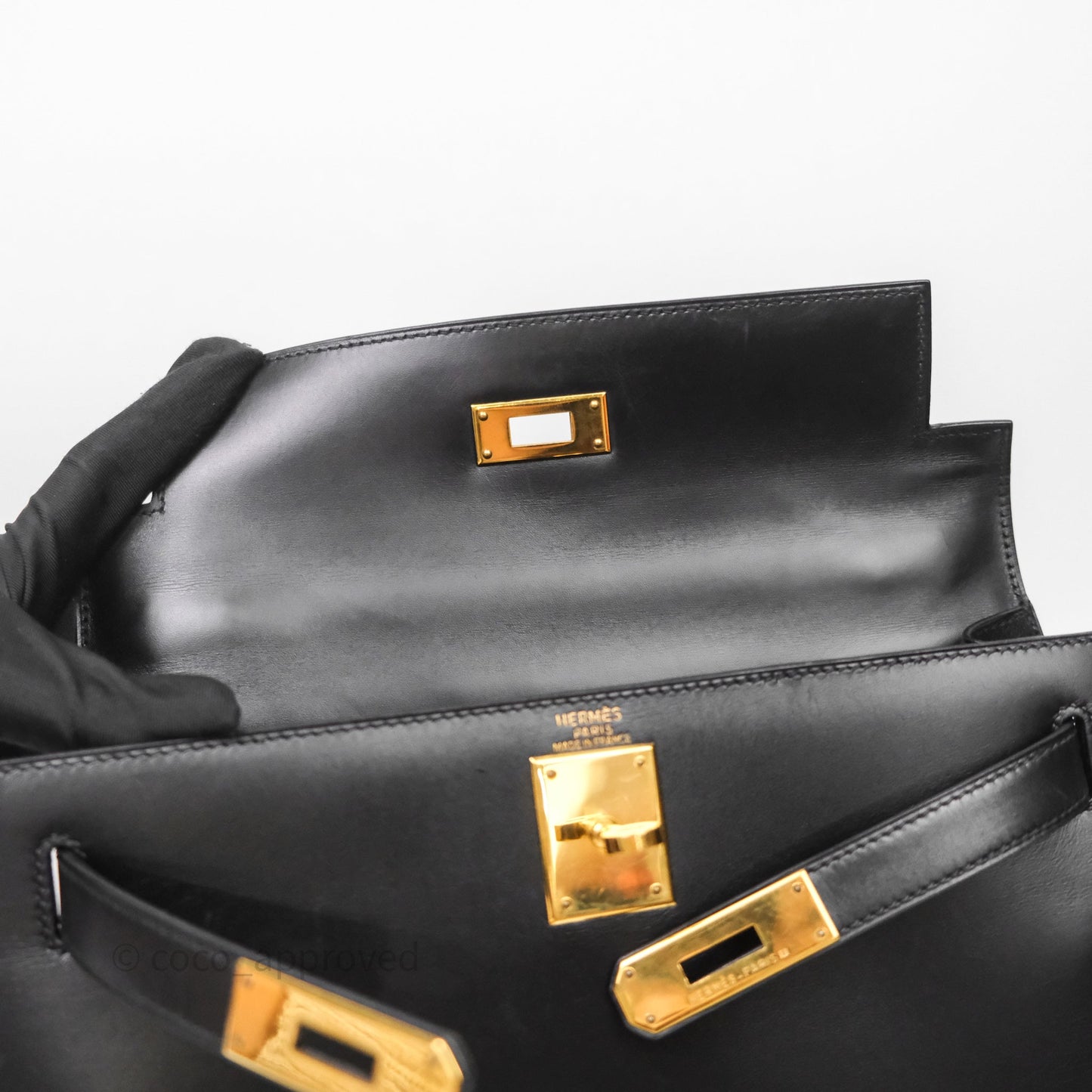 Hermès Vintage Kelly 28 Sellier Black Noir 89 Box Leather Gold Hardware