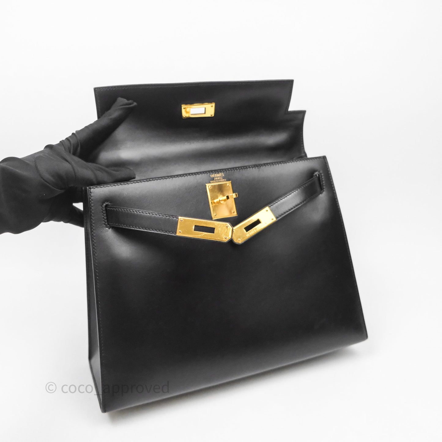 Hermès Vintage Kelly 28 Sellier Black Noir 89 Box Leather Gold Hardware
