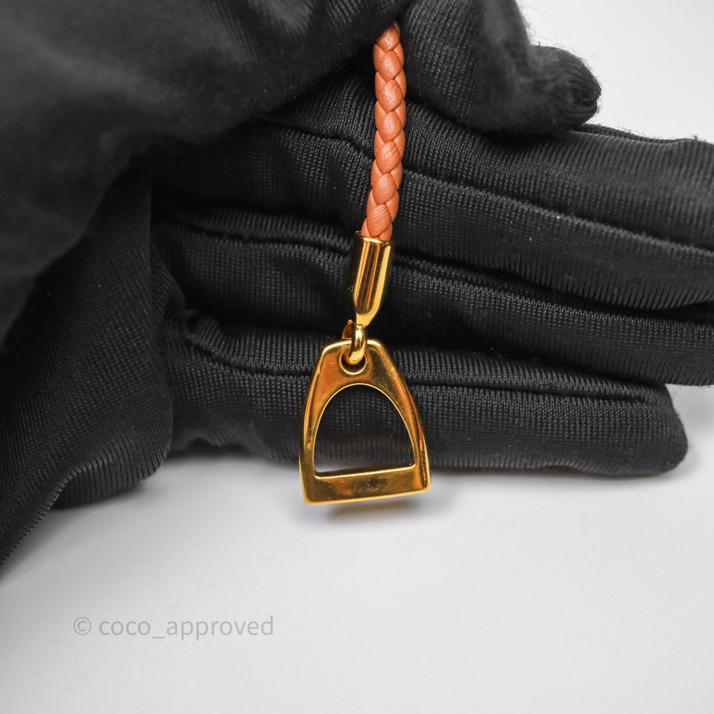Hermès Etrier Bracelet Gold Swift Yellow Gold Hardware