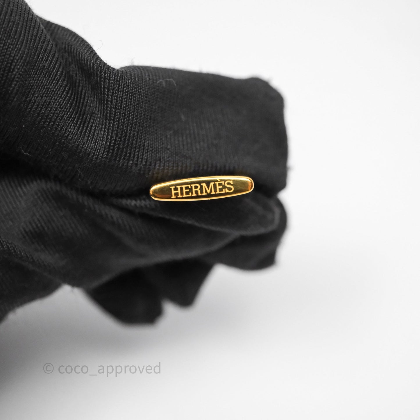 Hermès Etrier Bracelet Gold Swift Yellow Gold Hardware