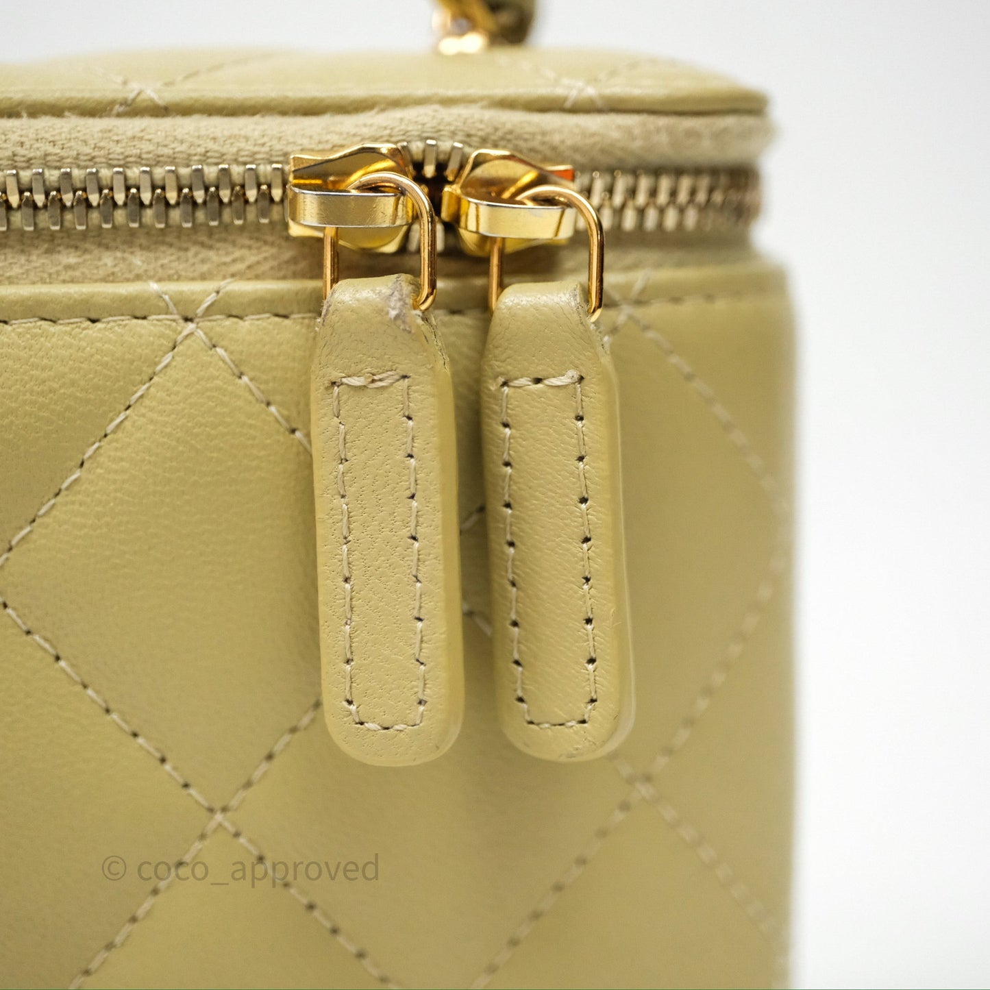 Chanel Vanity With Chain Olive Green Lambskin Gold Hardware
