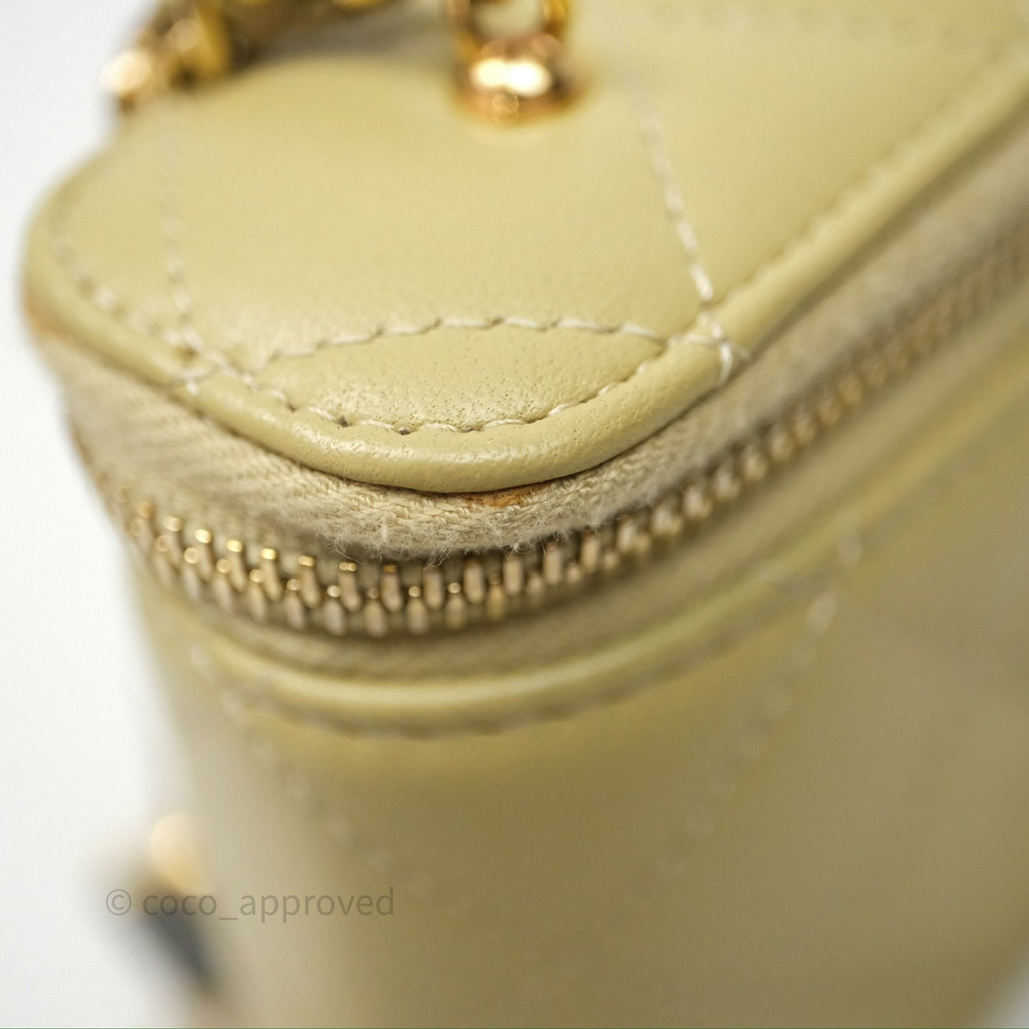 Chanel Vanity With Chain Olive Green Lambskin Gold Hardware