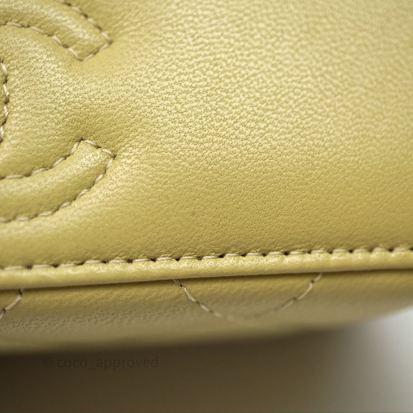 Chanel Vanity With Chain Olive Green Lambskin Gold Hardware