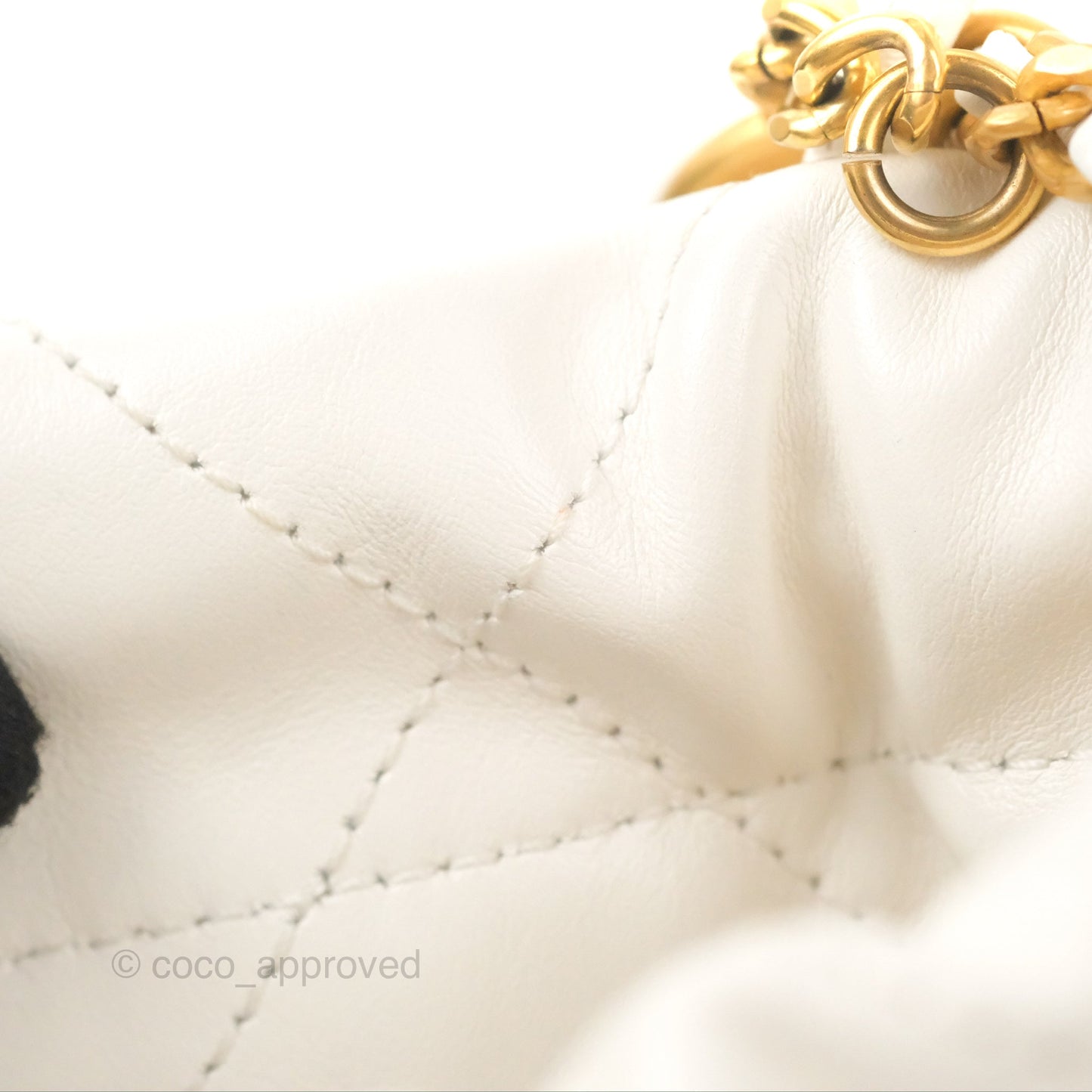 Chanel 22 Mini Bag White Shiny Crumpled Calfskin