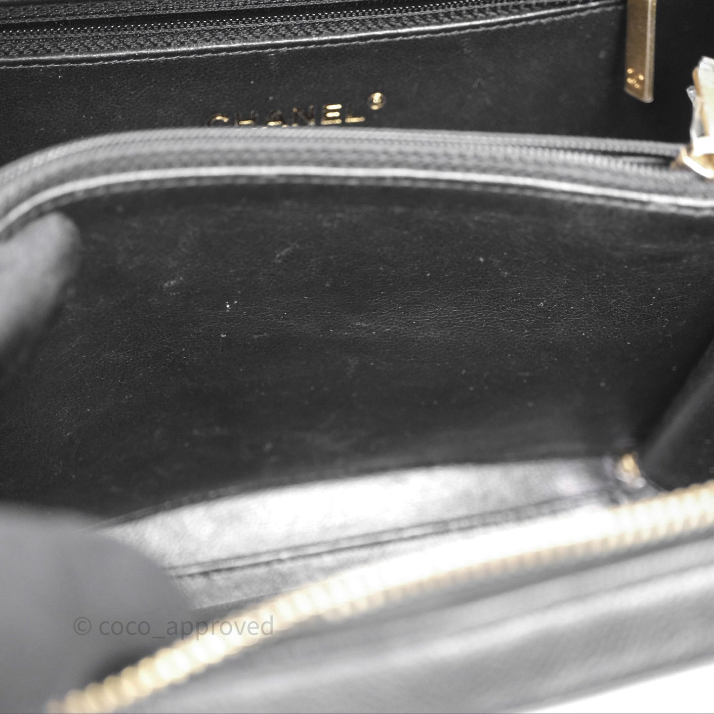 Chanel Quilted Medium CC Filigree Vanity Case Black Caviar Aged Gold Hardware