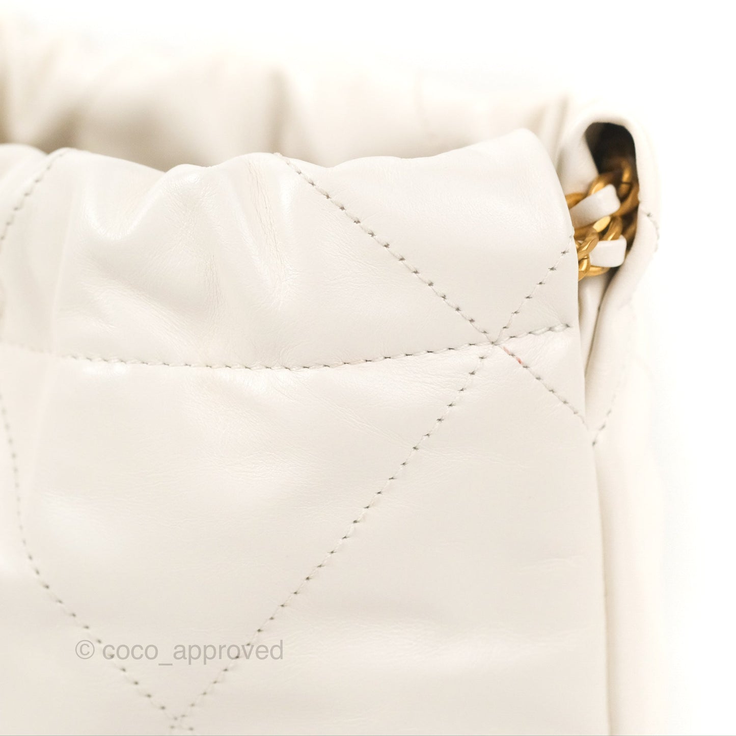 Chanel 22 Mini Bag White Shiny Crumpled Calfskin