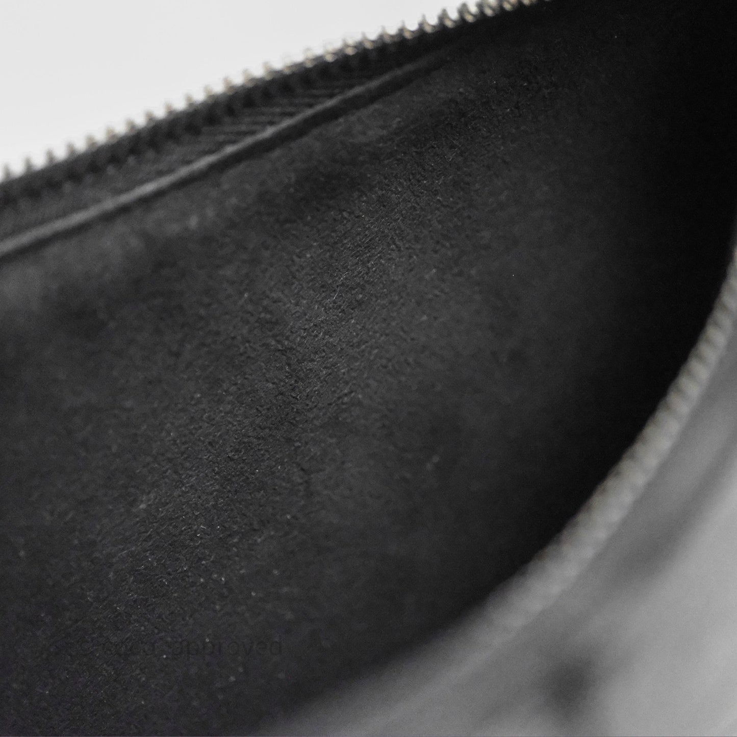 Louis Vuitton Epi Easy Pouch On Strap Black