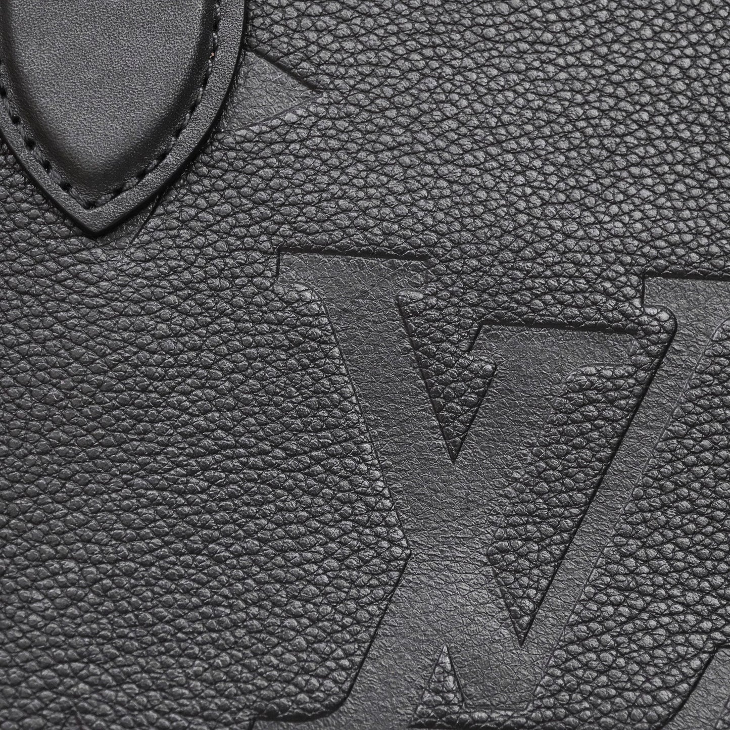 Louis Vuitton OnTheGo Monogram PM Black