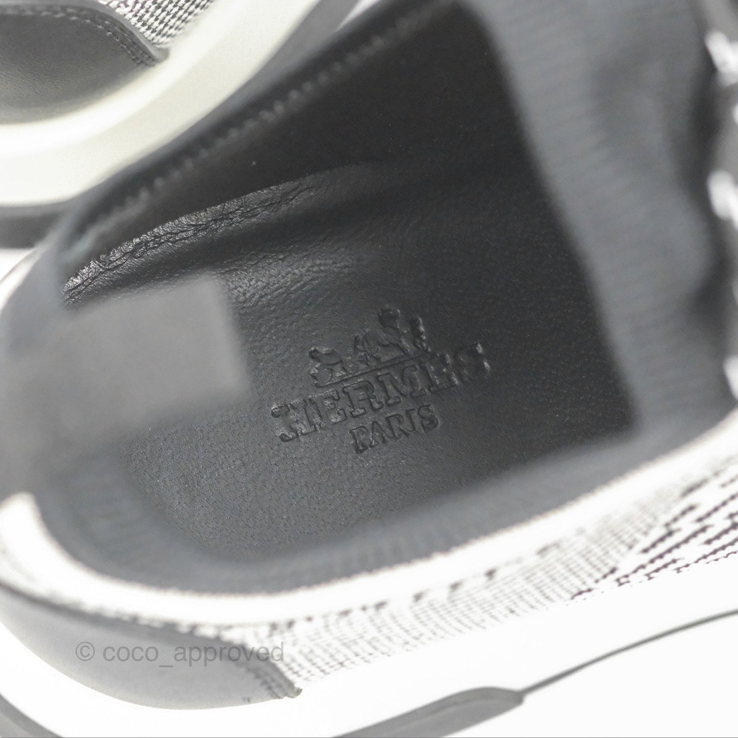 Hermès Addict Sneaker Knit/ Suede Black Size 37.5