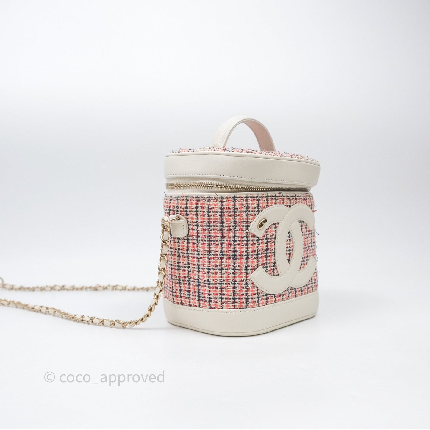 Chanel Round Vanity Clutch With Chain White Tweed Gold Hardware