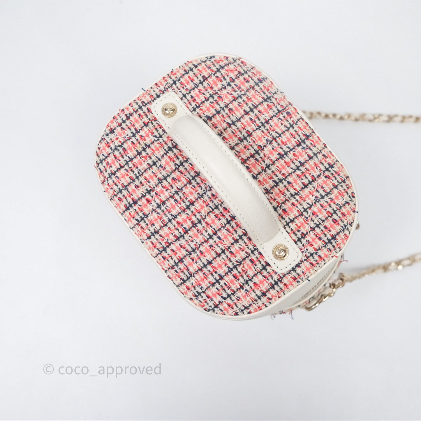 Chanel Round Vanity Clutch With Chain White Tweed Gold Hardware
