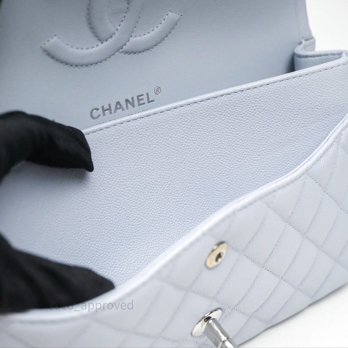 Chanel Classic M/L Medium Flap Light Blue Caviar Silver Hardware