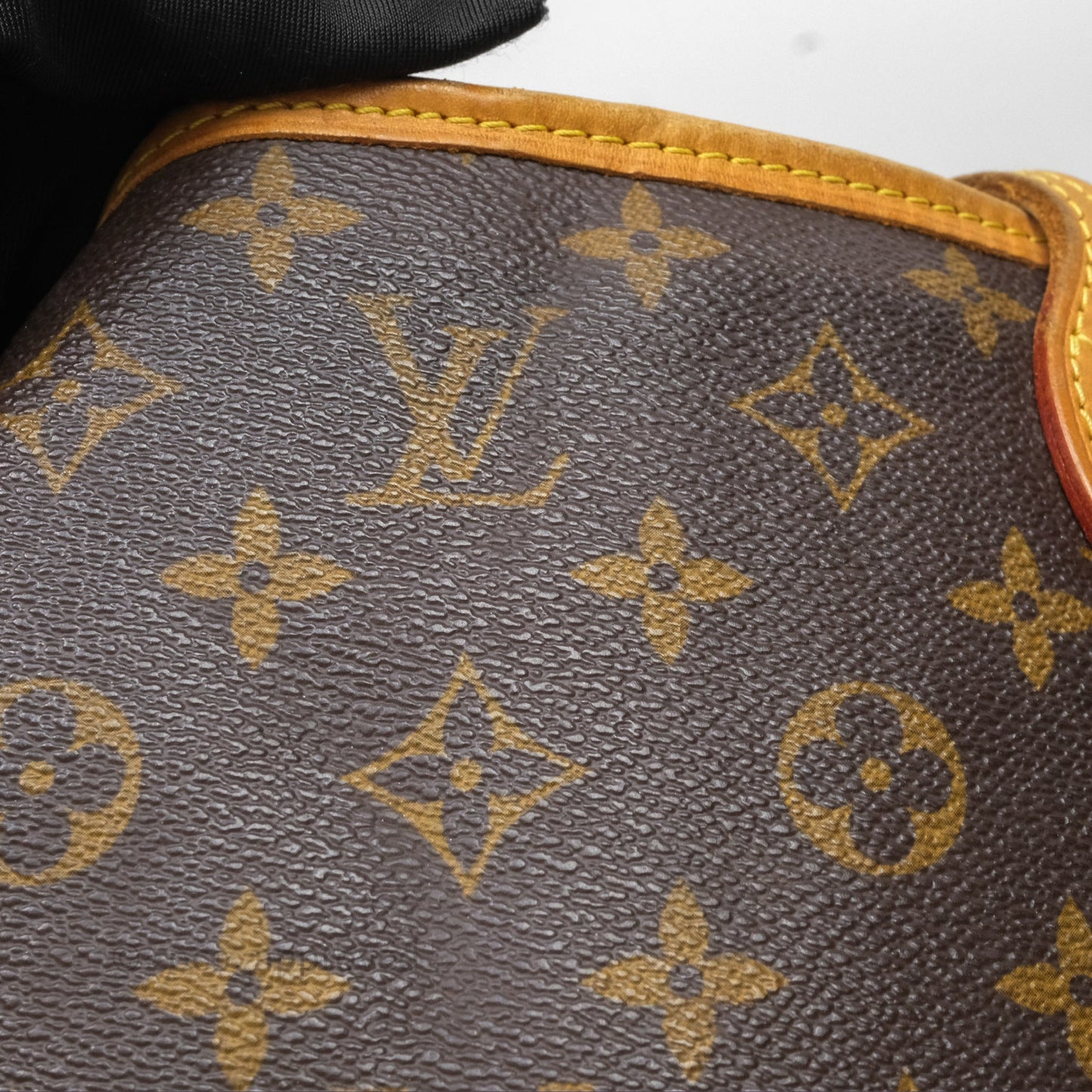Louis Vuitton Neverfull Tote Bag Monogram Canvas