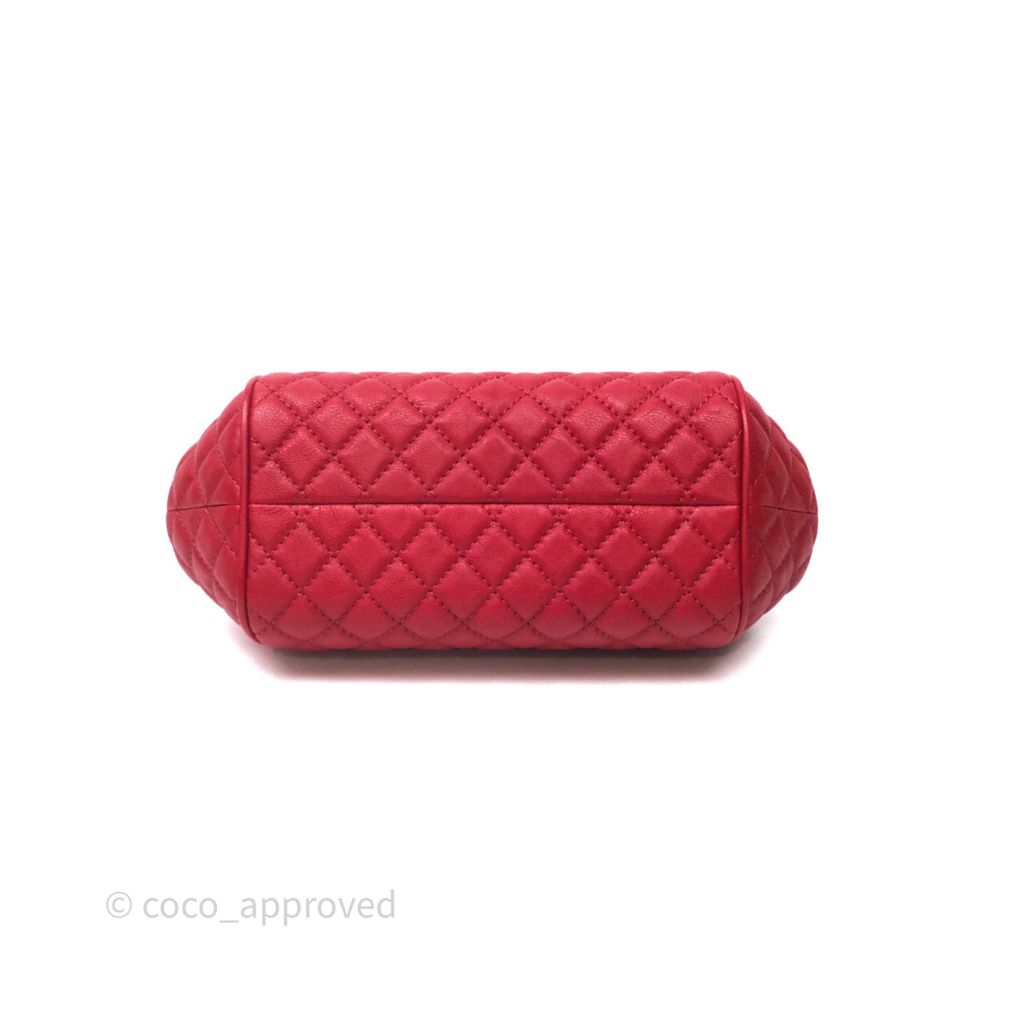 Chanel Quilted Kisslock Handbag With Chain Red Calfskin Gold Hardware