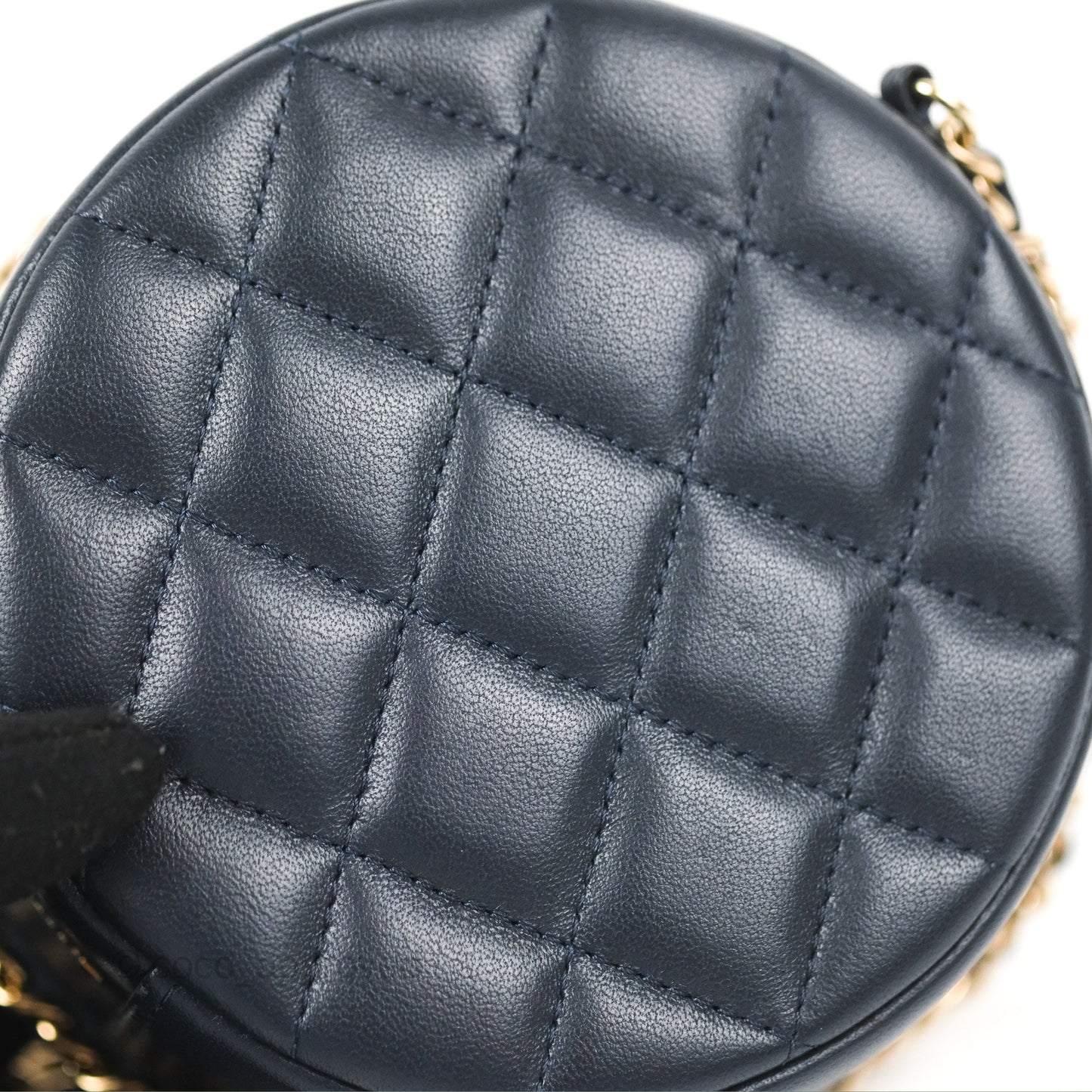 Chanel Quilted Chain Around Circle Bag Dark Navy Lambskin Gold Hardware