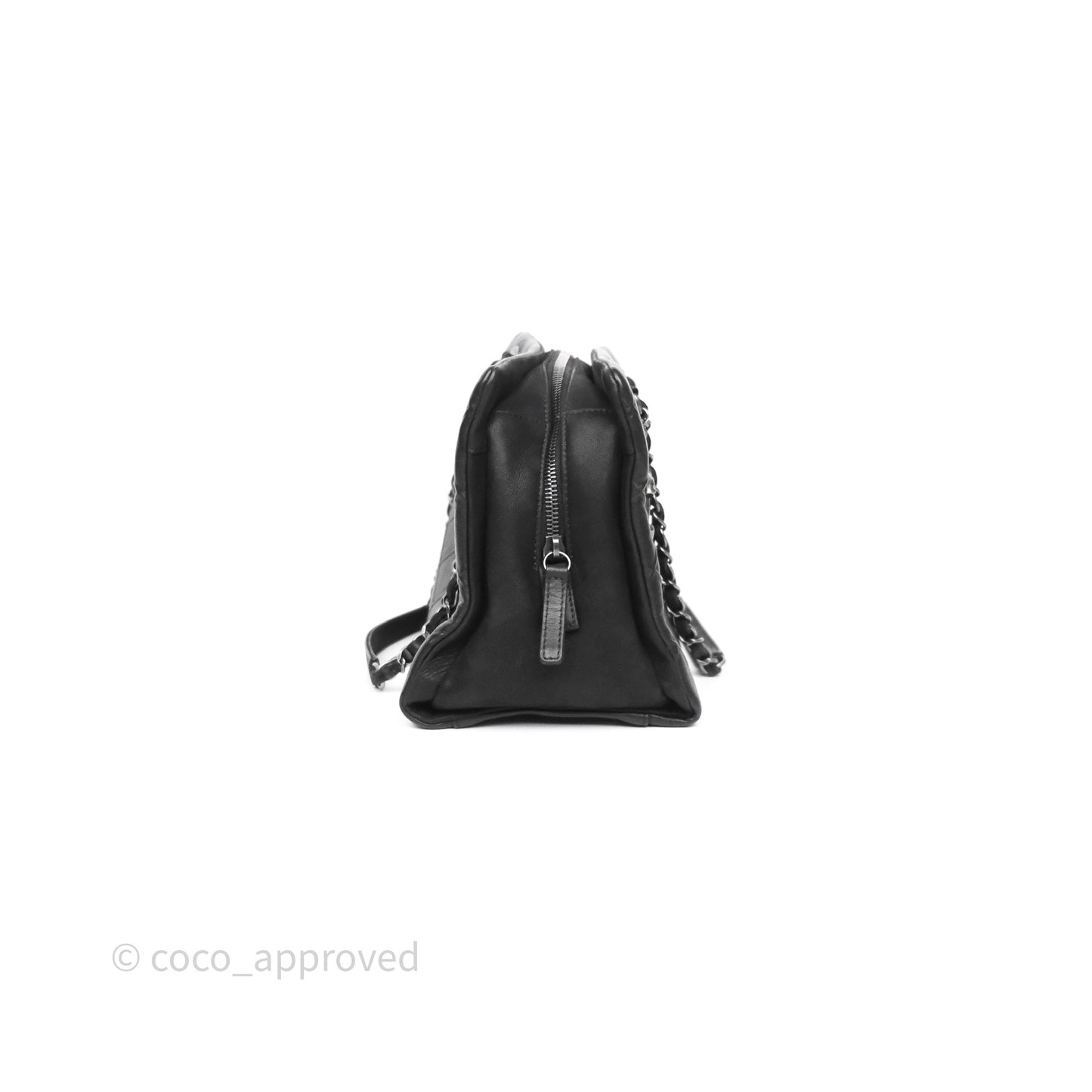 Chanel Small Chic Zip Shopping Tote Black Calfskin Ruthenium Hardware
