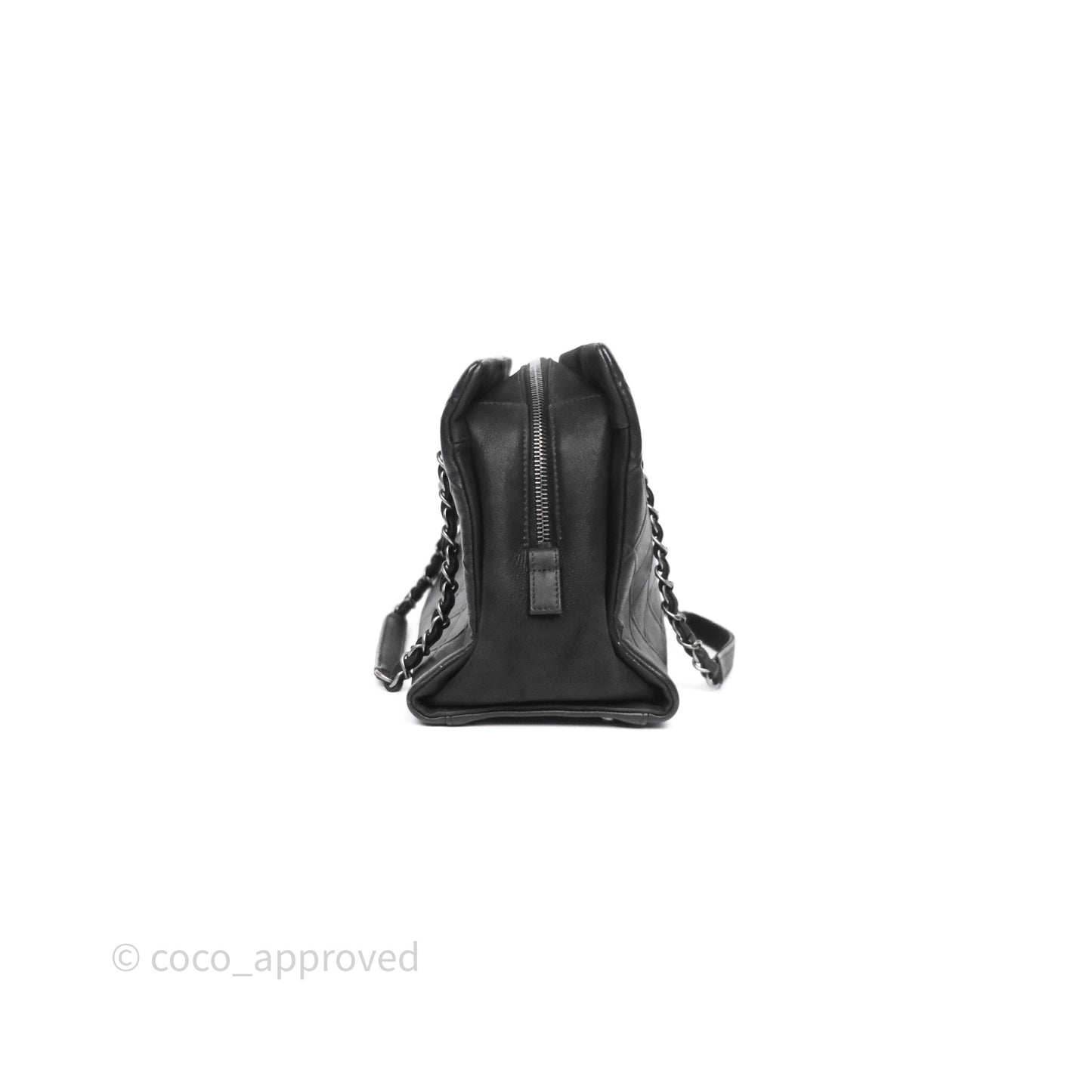 Chanel Small Chic Zip Shopping Tote Black Calfskin Ruthenium Hardware