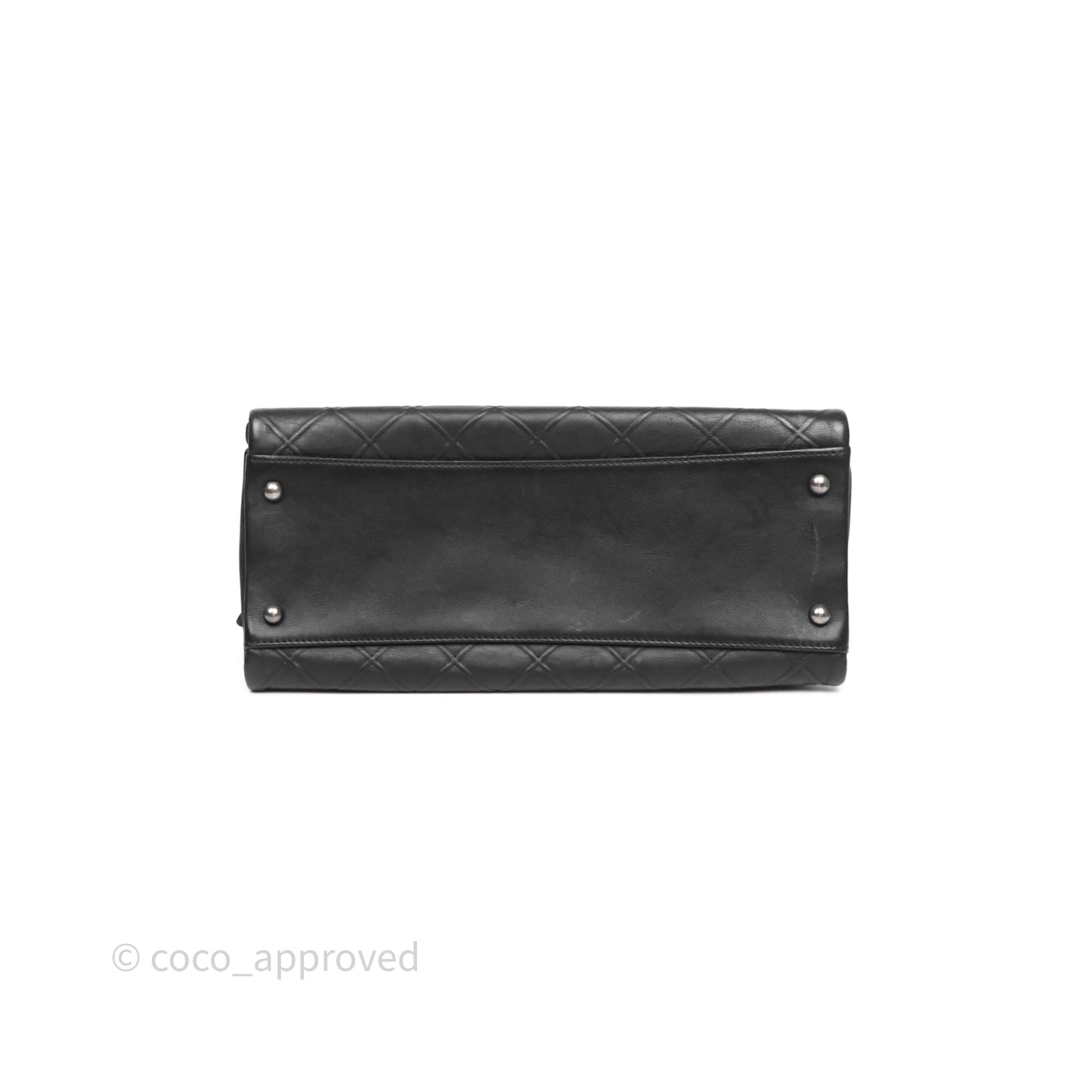 Chanel Small Chic Zip Shopping Tote Black Calfskin Ruthenium Hardware