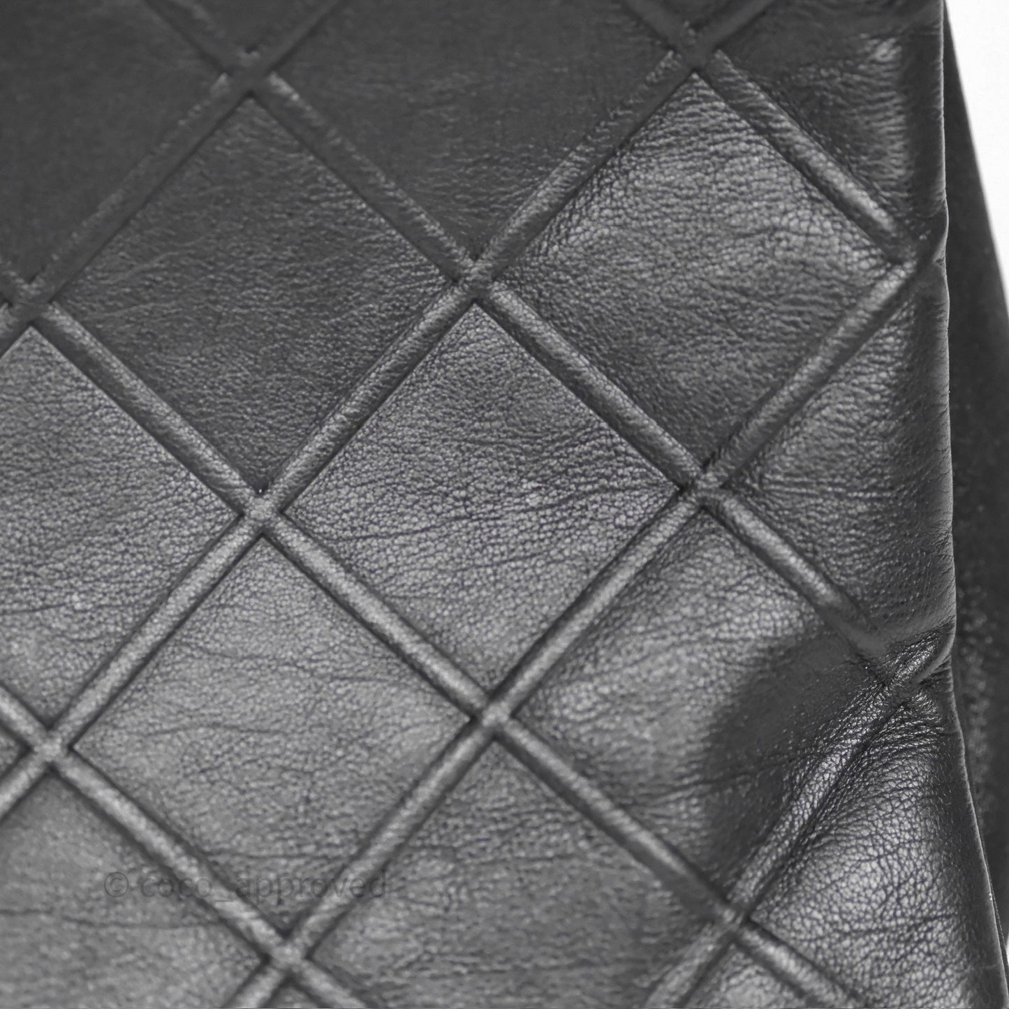 Chanel Small Chic Zip Shopping Tote Black Calfskin Ruthenium Hardware