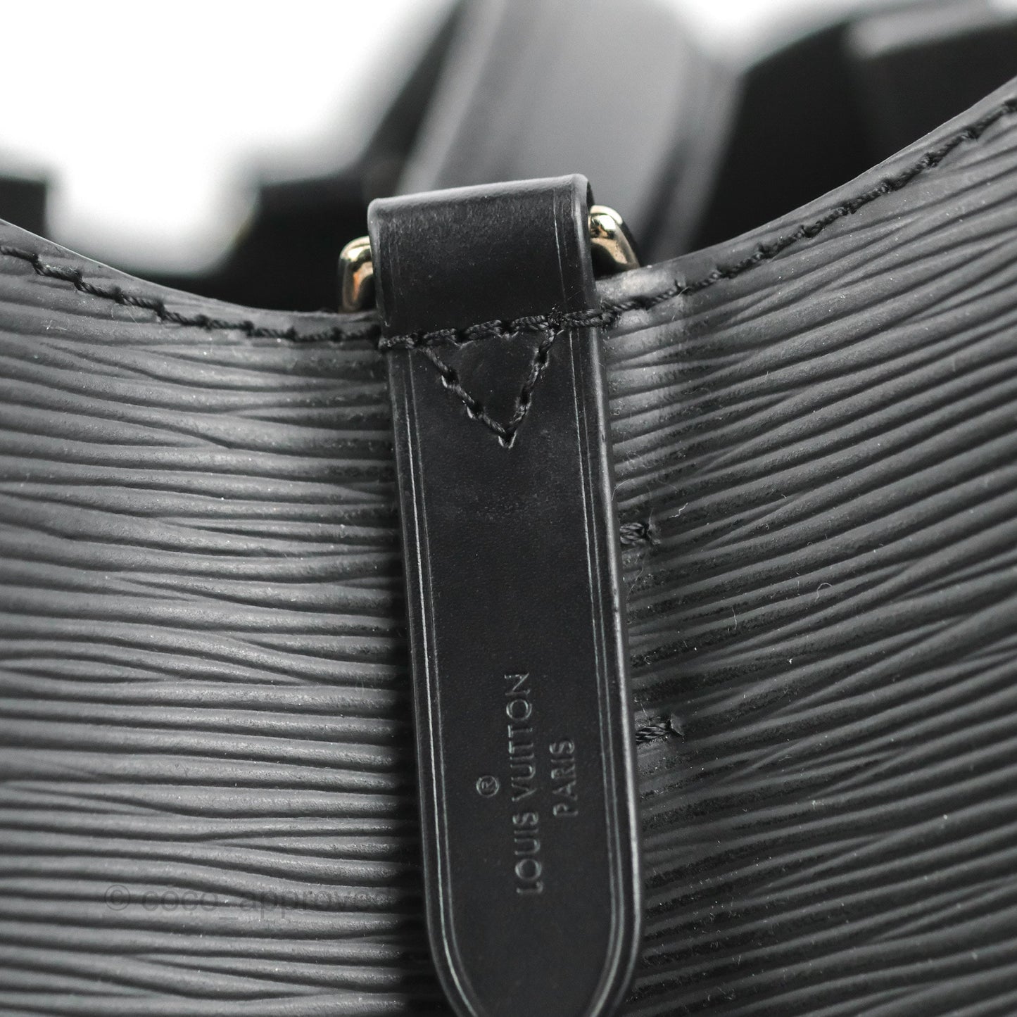 Louis Vuitton Neonoe MM Black Epi