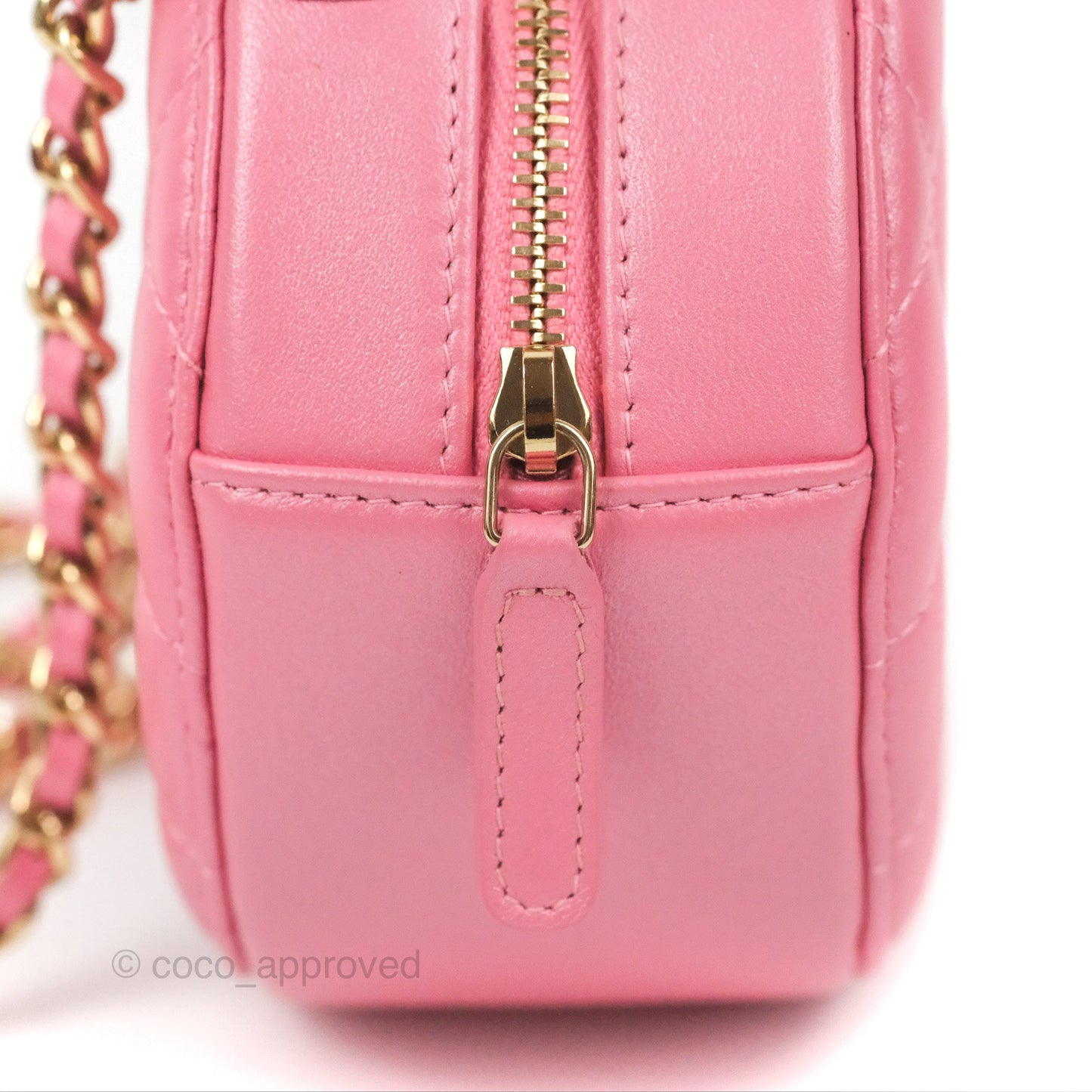 Chanel Quilted Round Clutch With Pearl Chain Iridescent Pink Lambskin Gold Hardware