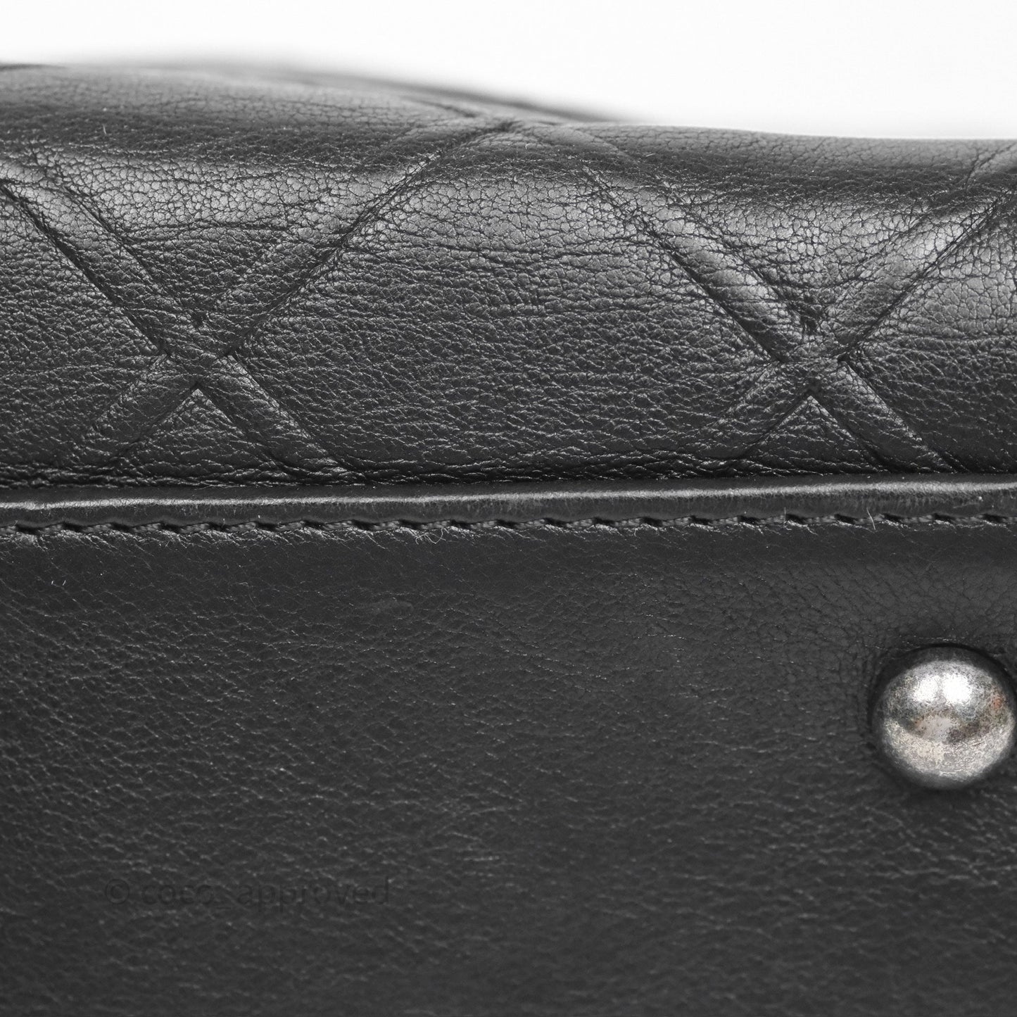 Chanel Small Chic Zip Shopping Tote Black Calfskin Ruthenium Hardware
