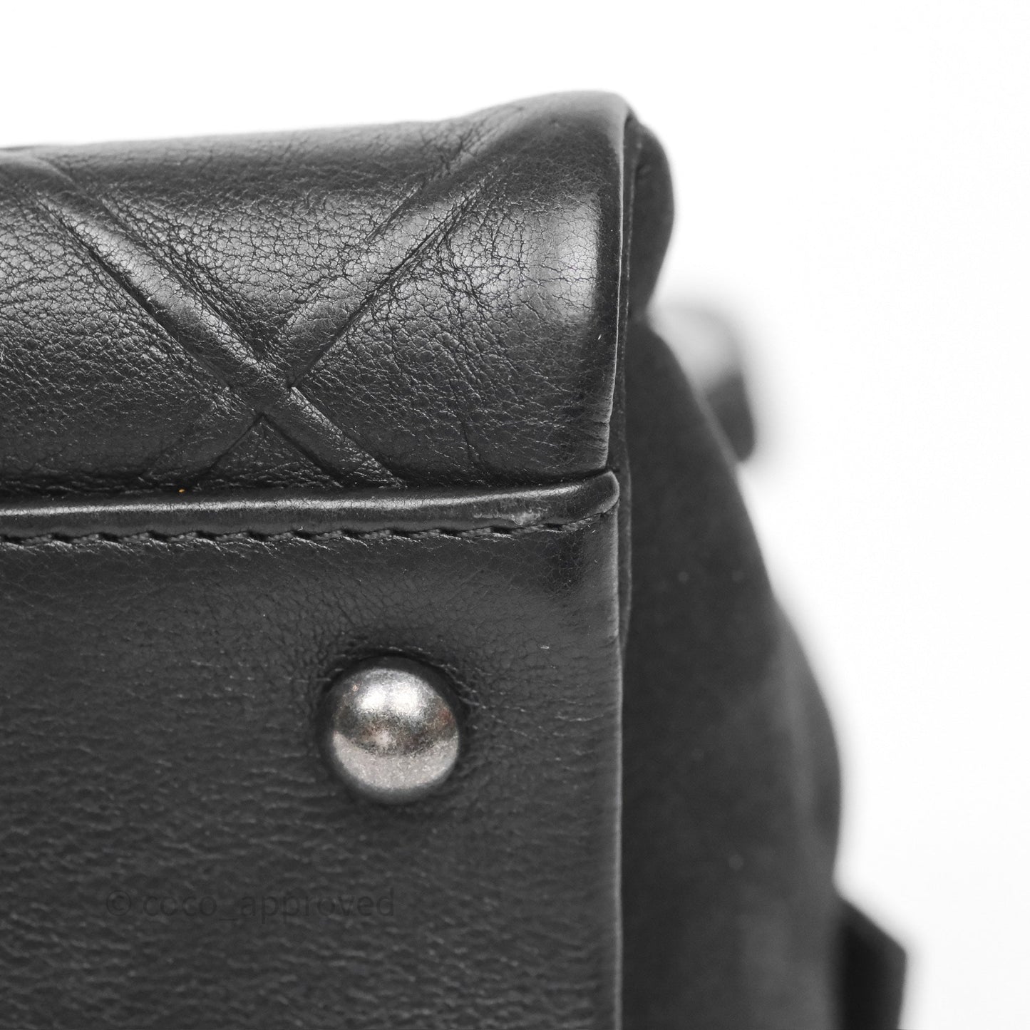 Chanel Small Chic Zip Shopping Tote Black Calfskin Ruthenium Hardware
