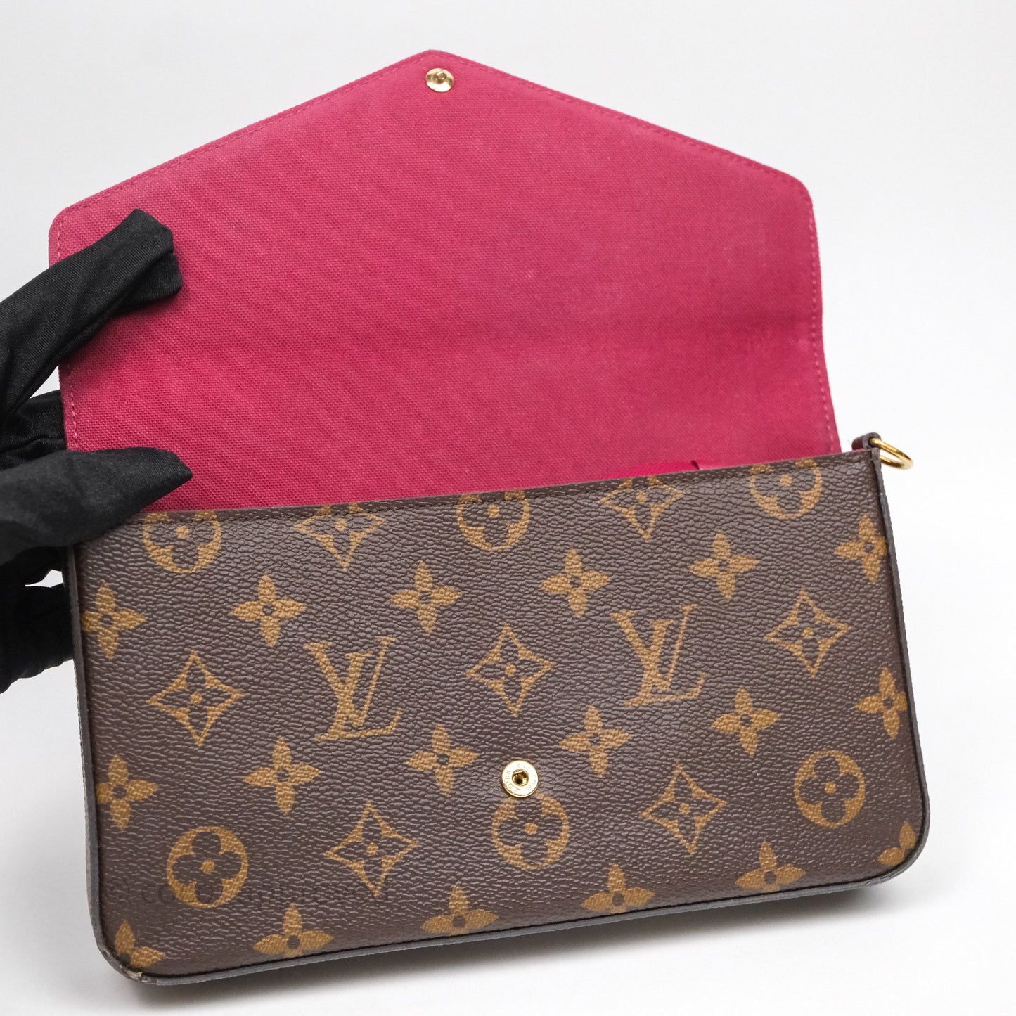Louis Vuitton Félicie Pochette Clutch Monogram Canvas Gold Hardware